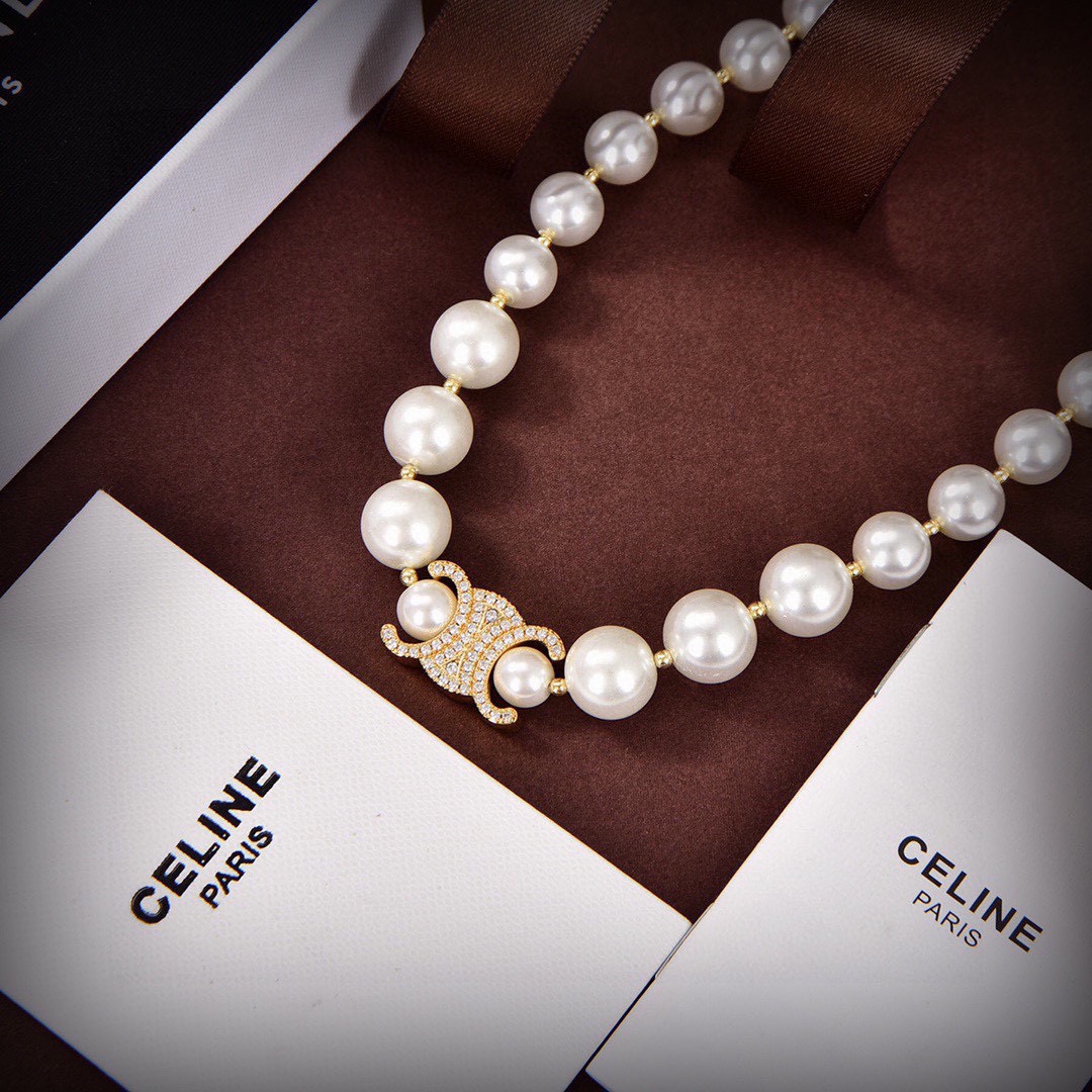 Celine Jewelry Necklaces & Pendants Gold Fashion