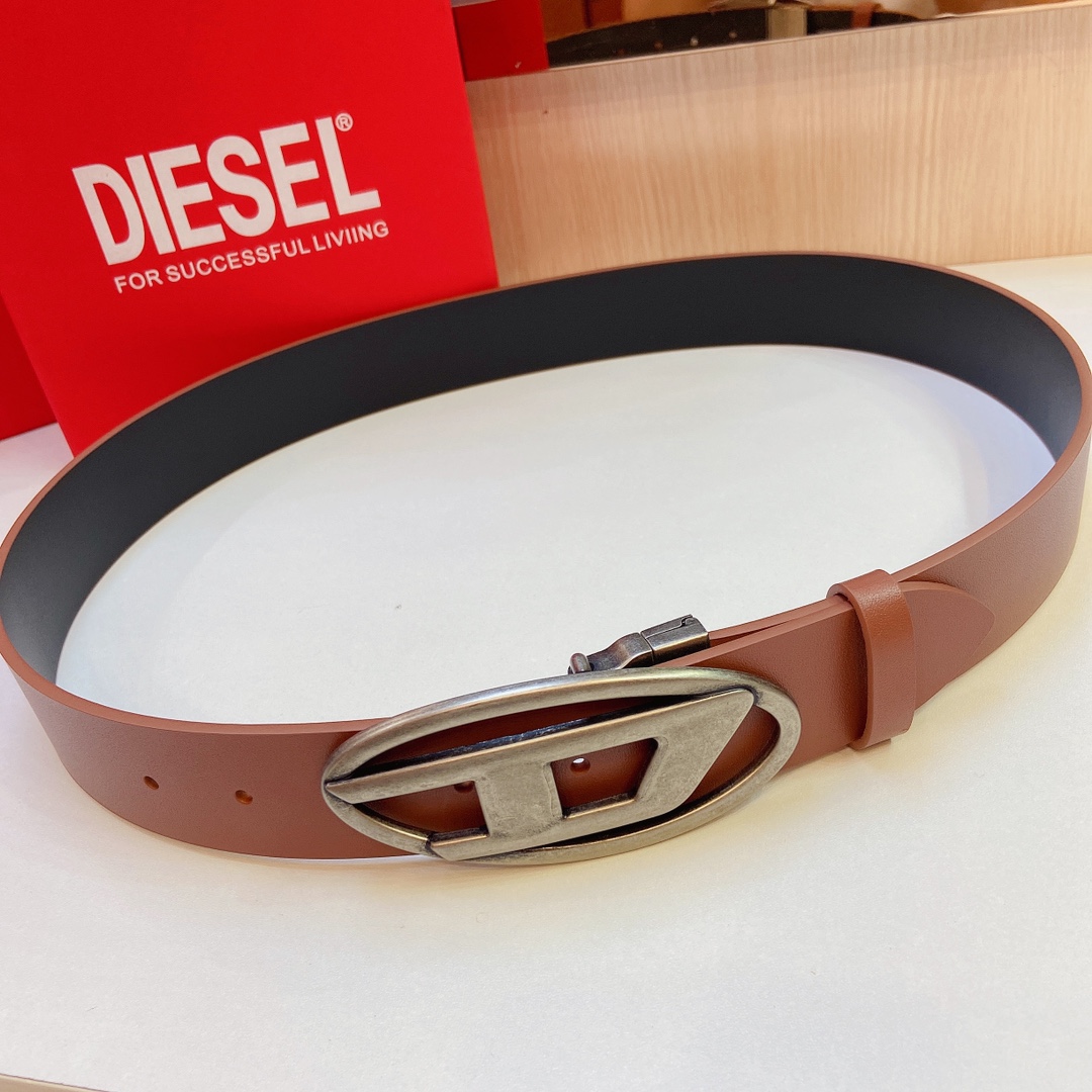 DIESEL 23 Spring/Summer New OVAL-D Logo Classic Belt: Stylish Retro Design, Reversible, 4.0cm Width - 图片 2