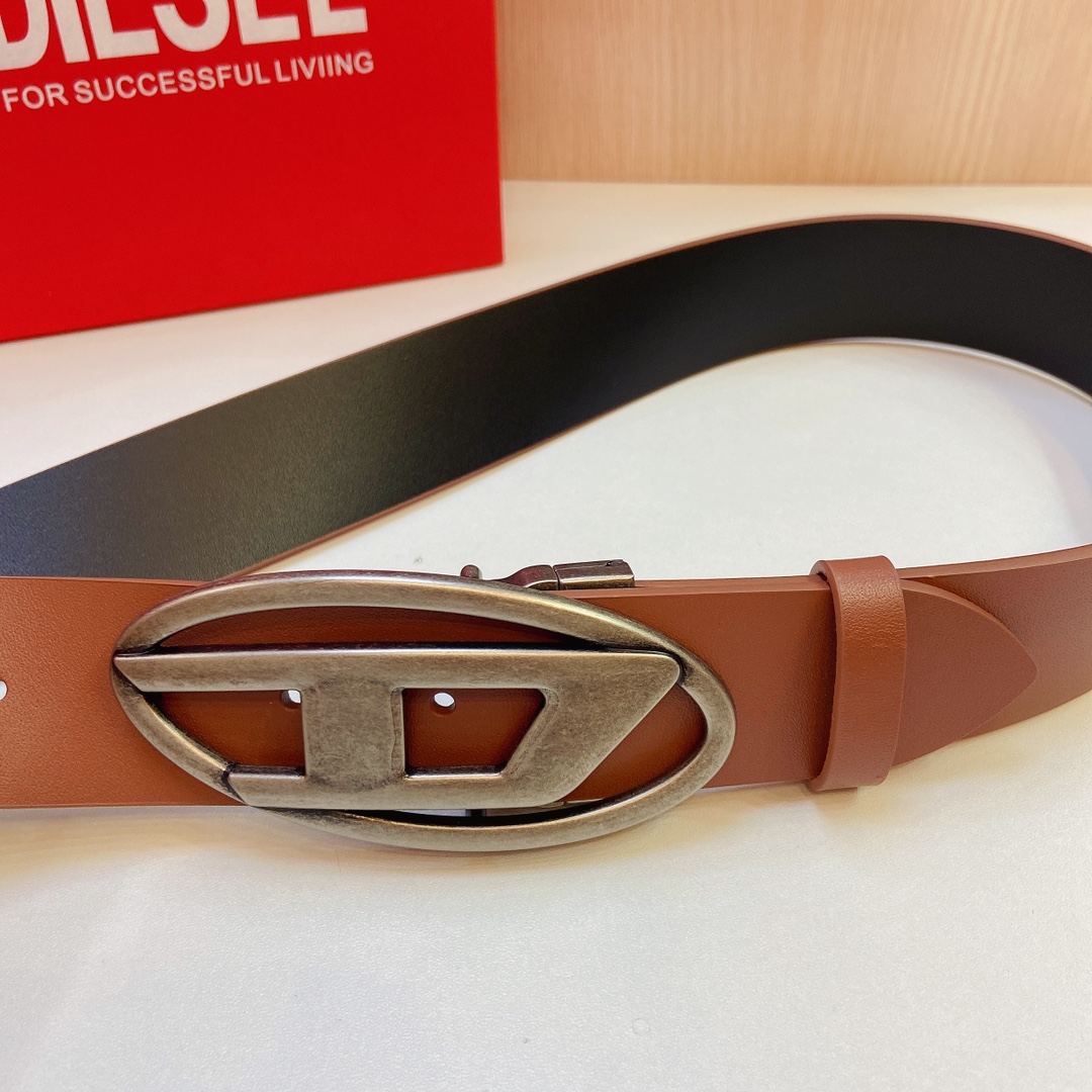 DIESEL 23 Spring/Summer New OVAL-D Logo Classic Belt: Stylish Retro Design, Reversible, 4.0cm Width - 图片 3