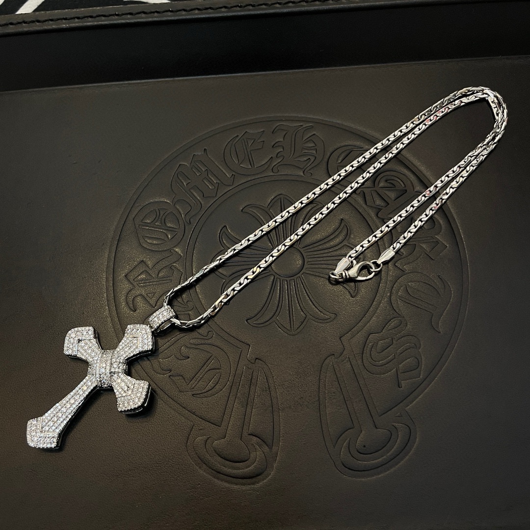 Chrome Hearts Classic Vintage Pavé Cross Pendant Necklace - Comprehensive 4