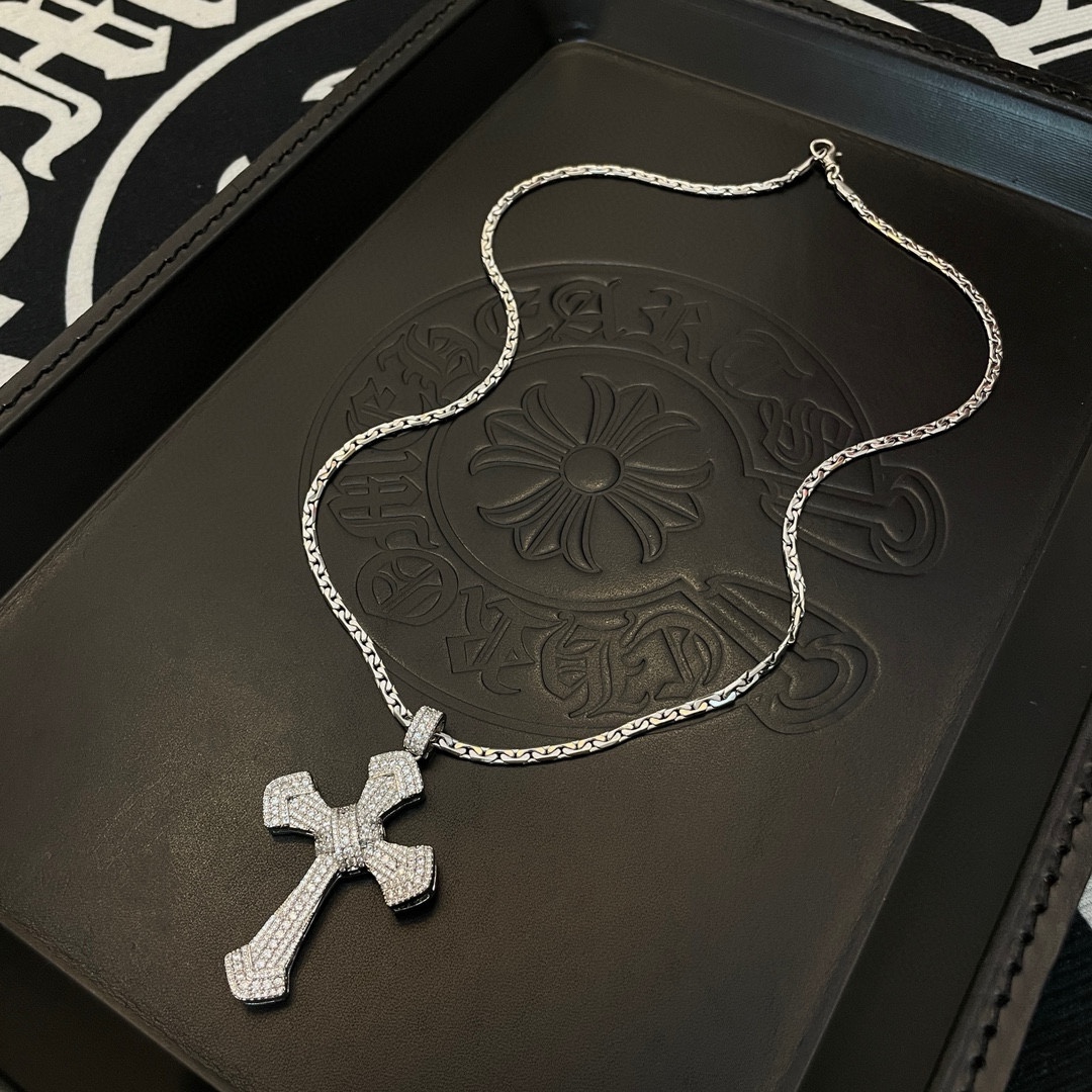 Chrome Hearts Classic Vintage Pavé Cross Pendant Necklace - Comprehensive 7