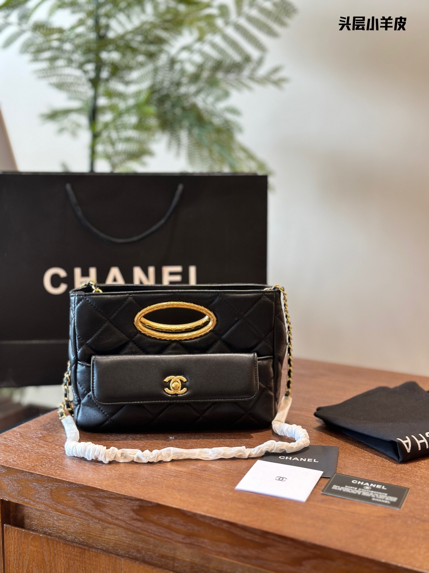 Chanel Clutches & Pouch Bags Crossbody & Shoulder Bags Black Lambskin Sheepskin Fall/Winter Collection