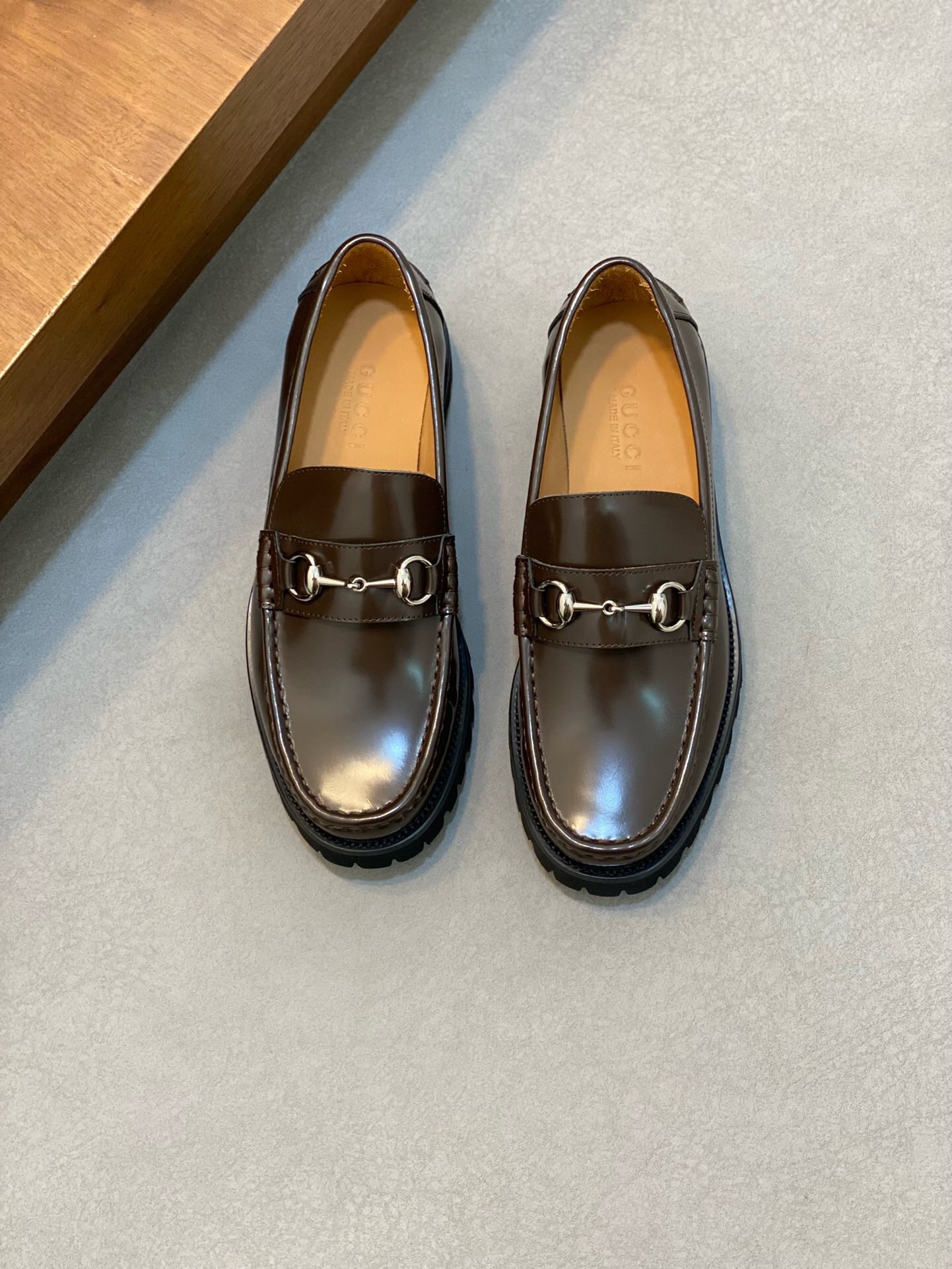 NO:217271,Brand G U C C I color original color matching 39-44 customized 38.45.46 Price Material Guqi new style casual leather shoes high version The counter is sold simultaneously. The upper is imported Italian cowhide/matched with original hardware accessories. The original water-dyed cowhide inner. 