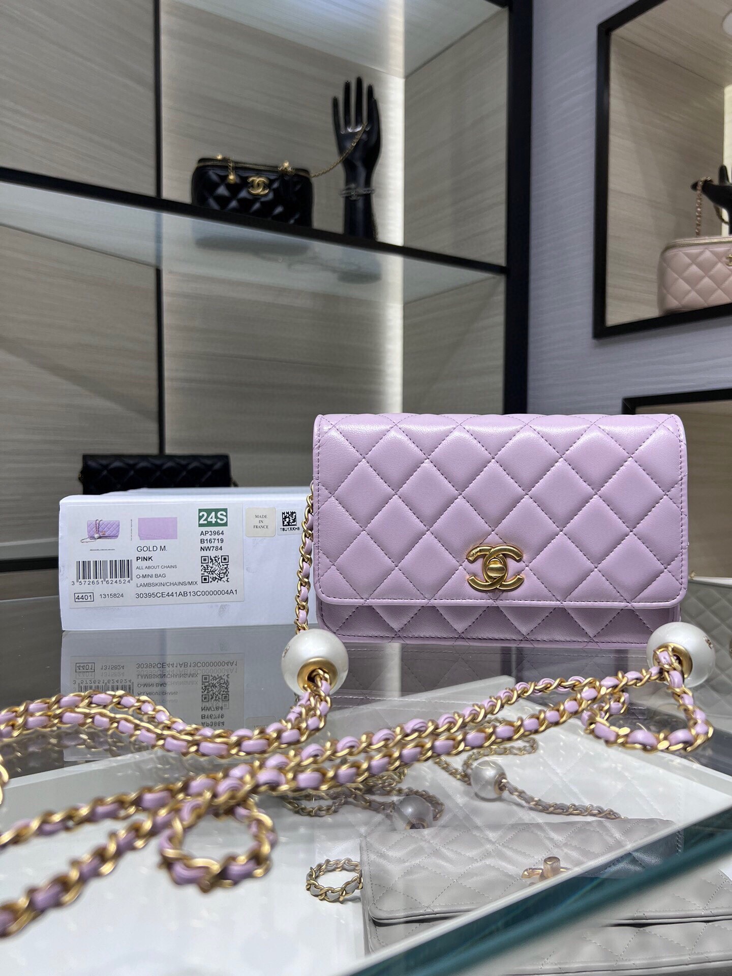 NO:183694,Genuine grade Ohanel 24s latest adjustment buckle Double pearl WOC retro hardware Sheepskin AY size 19, CHANEL, chanel, sheepskin19860909正品级 Ohanel 24s 最新款调节扣 双珍珠WOC 复古五金 羊皮 AY 尺寸19,CHANEL,chanel,sheepskin,Bag