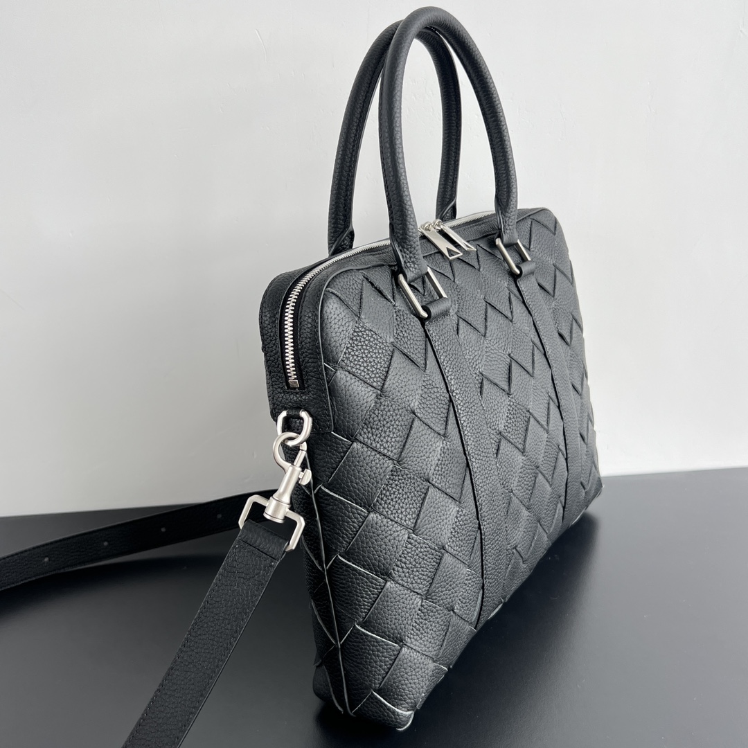 [Bottega Veneta Men