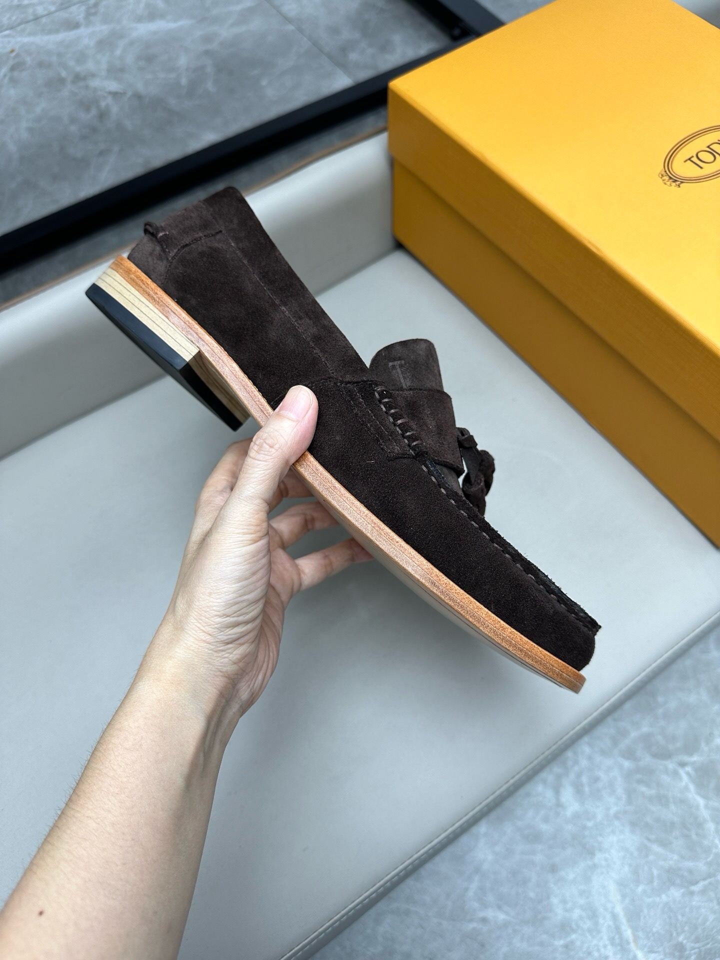 品牌:TOD'S 6