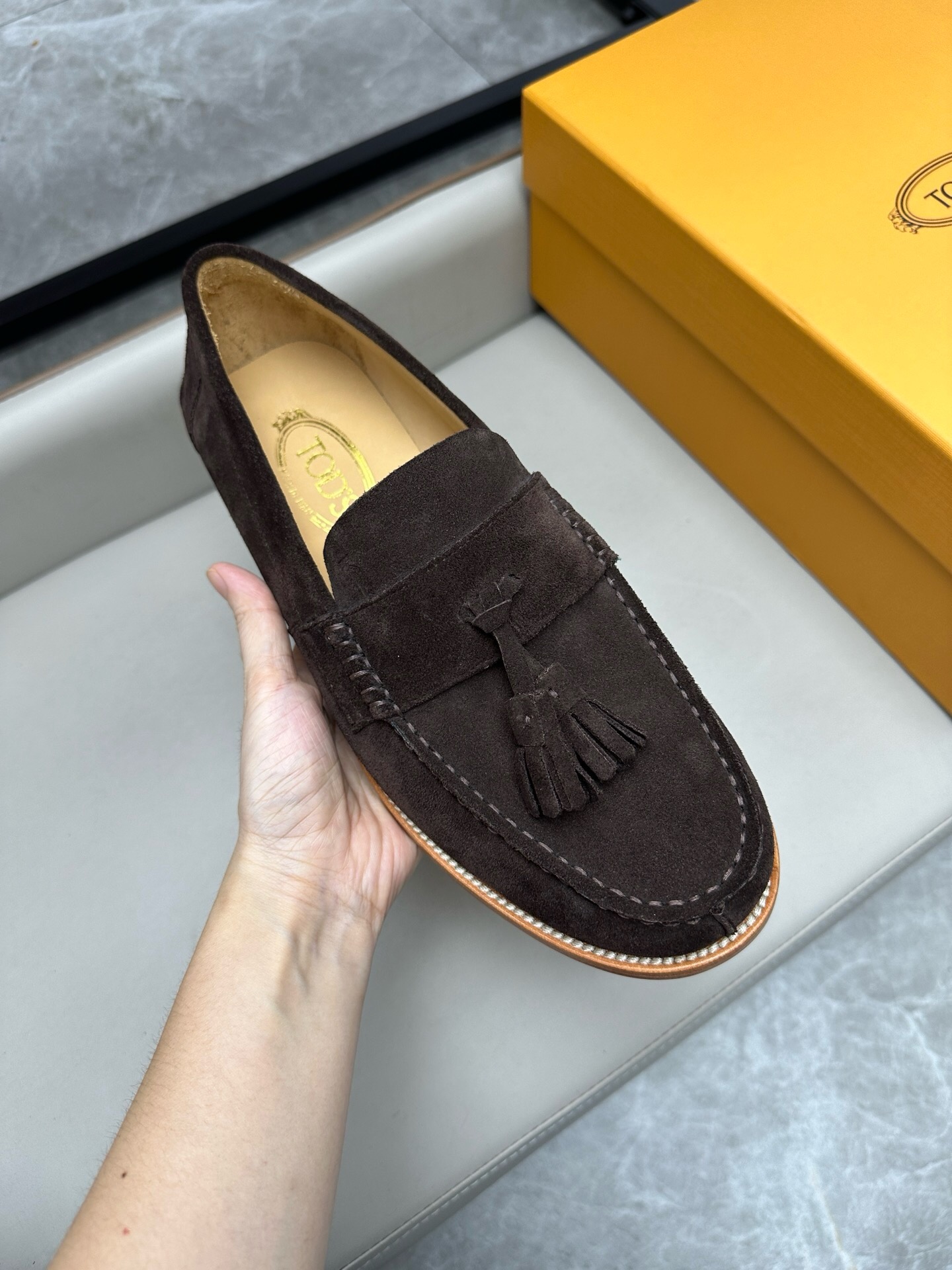 品牌:TOD'S 7