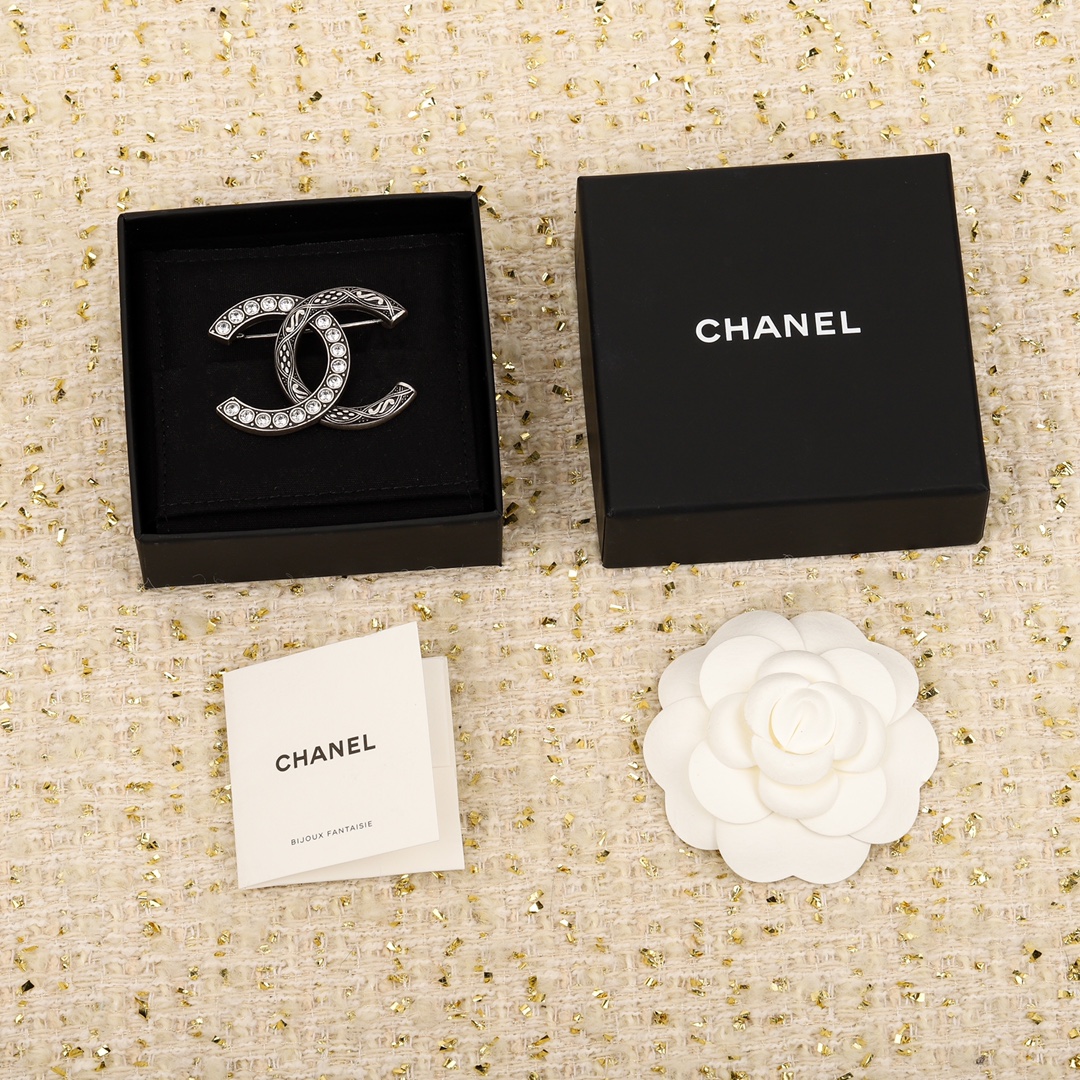 Chanel Joyas Broche Negro Gris