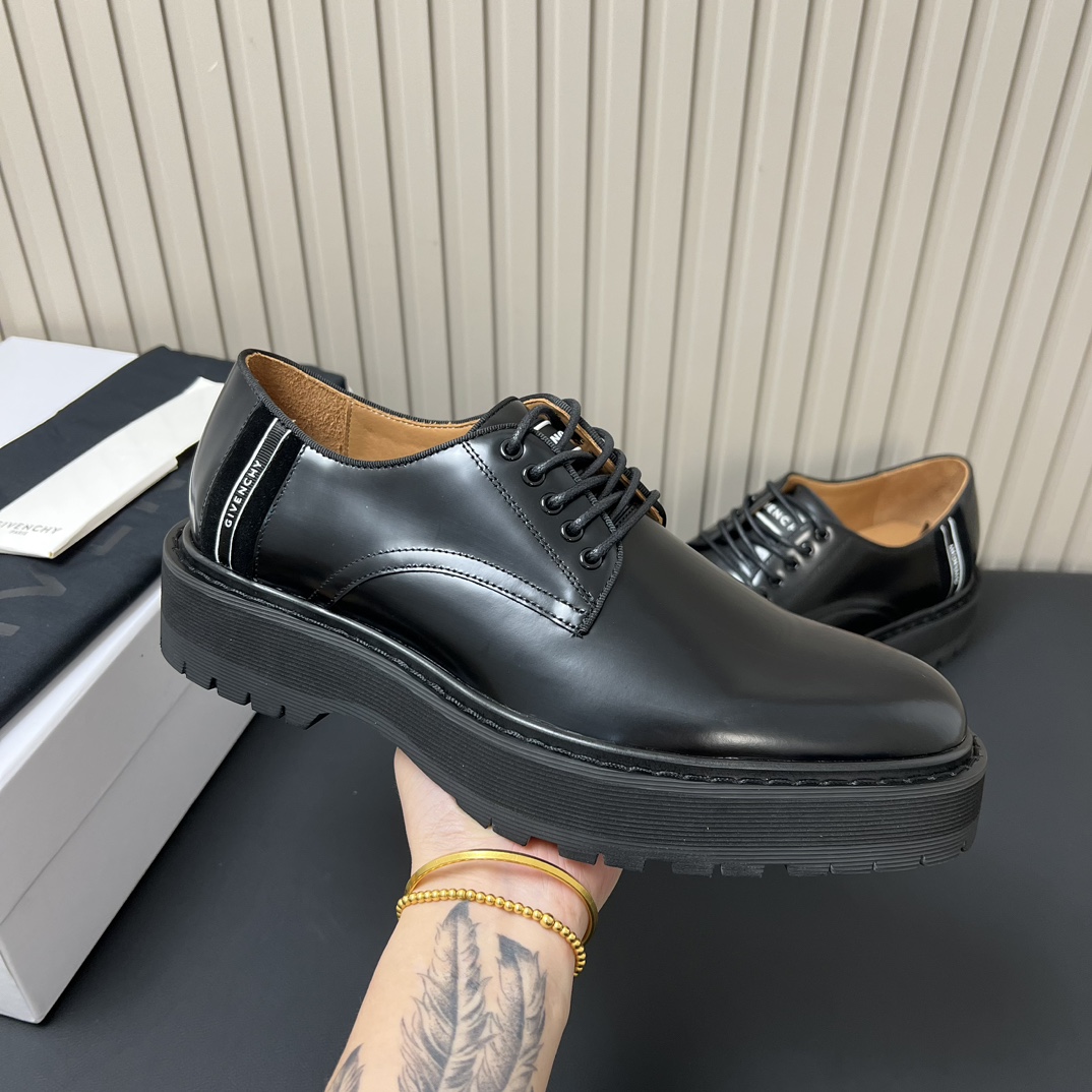 Givenchy Haute Couture Classic Luxury Leather Shoe Loafer Shoes Ref 9