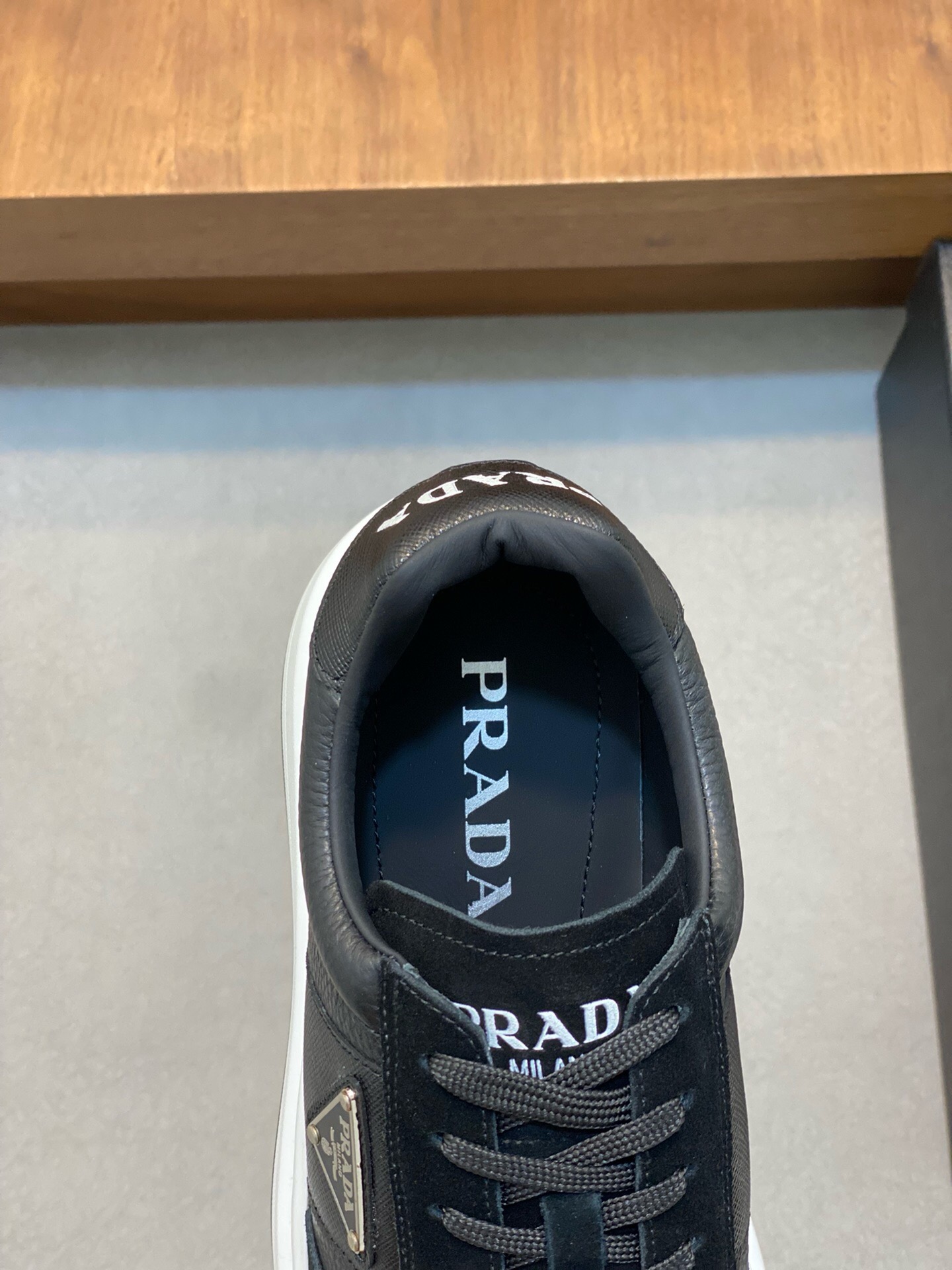 Prada Haute Couture Classic Luxury Leather Shoe Loafer Shoes 7