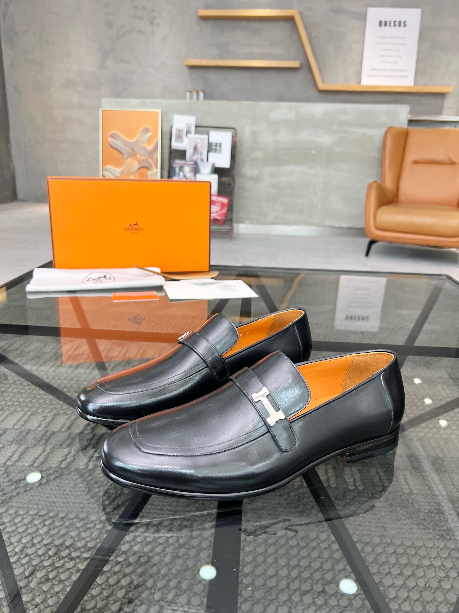 Hermès Haute Couture Classic Luxury Leather Shoe Loafer Shoes 2