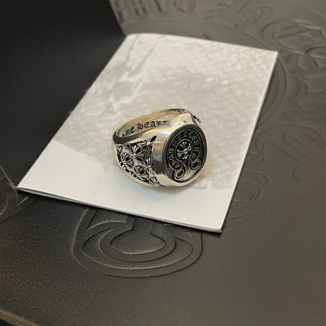 Chrome Hearts Classic Vintage Horseshoe Cross Ring - Comprehensive 6