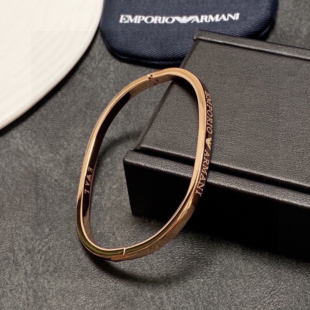 Luxurious High-End Amani Armani Couple Watch: Sophisticated Craftsmanship and High Value - 图片 3