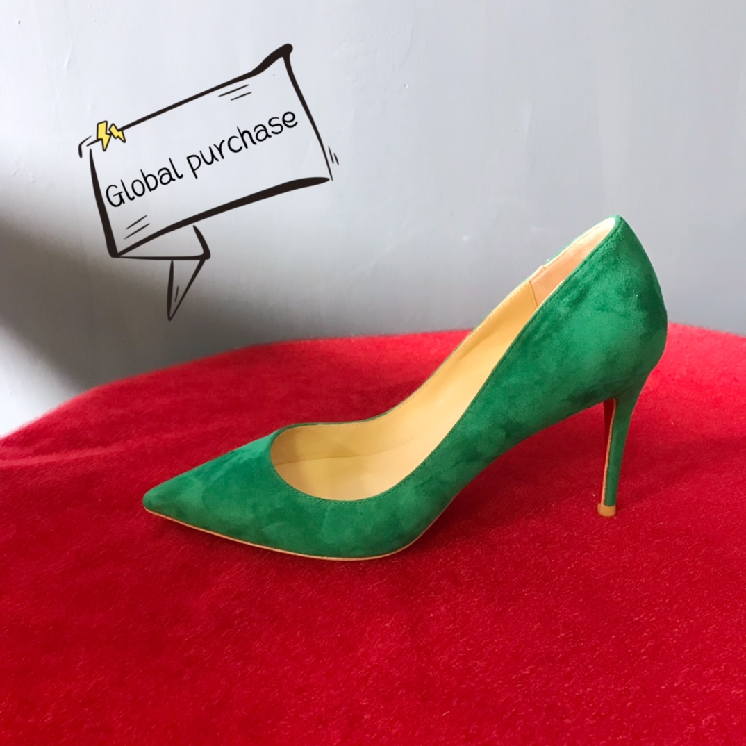 NO:100259,High-end customized autumn and winter classic series!  H8.5Cm, size 34-42. Customized model, no return or exchange. 9039-001 Green deer leather, green sheepskin, leather big soles Standard European size No:9039-001 Color:green Material:veau velours Lining:goat leather Heel height:8.5Cm Sole:leather sole Size:EUR 34-42 (US 4-11):,,christian louboutin,sheepskin,Leather soles19860909高端订制 秋冬精典款系列！ H8.5Cm,尺码34-42码. 订制款,不退不换.9039-001绿色鹿皮,绿色羊皮里,真皮大底 标准欧码 No:9039-001 Color:green Material:veau velours Lining:goat leather Heel heigh:8.5Cm Sole:leather sole Size:EUR 34－42（US 4一11) :,,christian louboutin,sheepskin,Leather soles,Women's Shoes