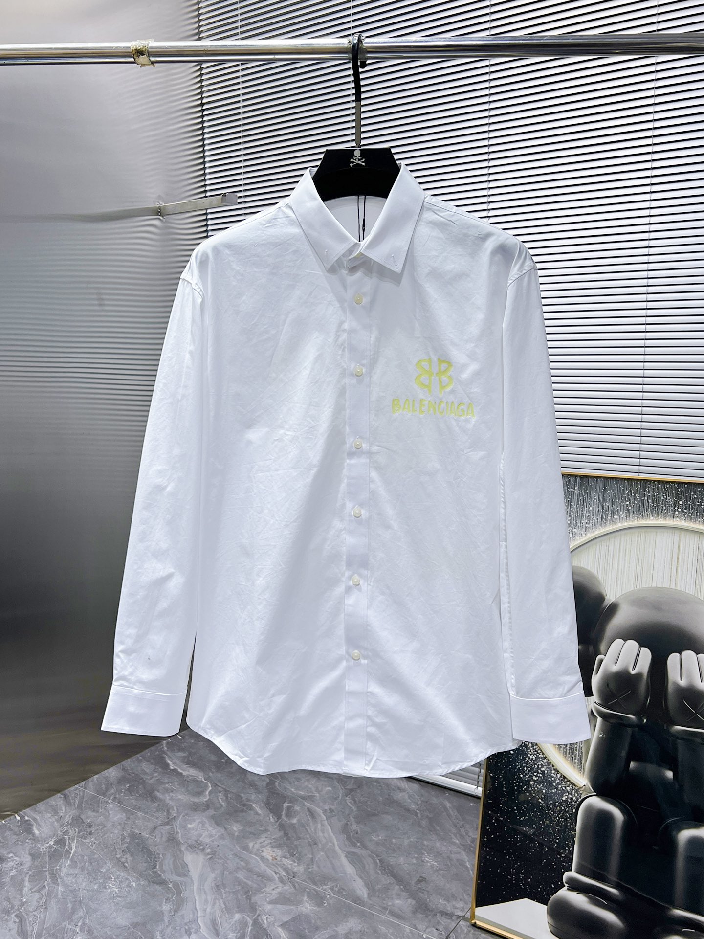 Balenciaga 衬衫服装,男 2 Balenciaga 衬衫服装,男 2