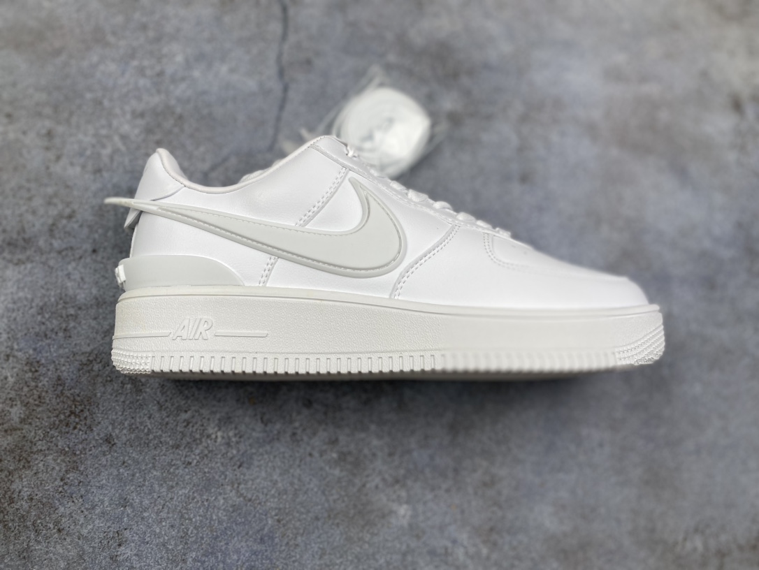 福利特价AMBUSHxNikeAirForce1六色纯原顶级头拼免修36/45工厂血亏全部套现