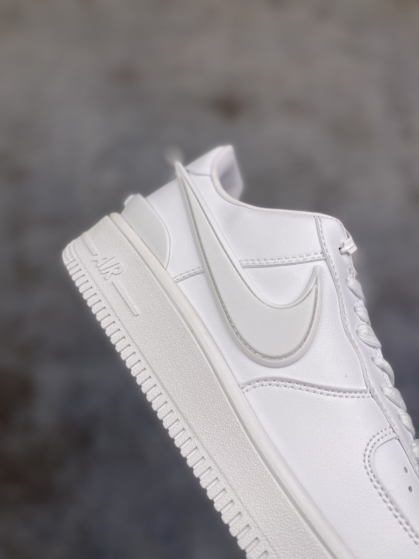 福利特价AMBUSHxNikeAirForce1六色纯原顶级头拼免修36/45工厂血亏全部套现