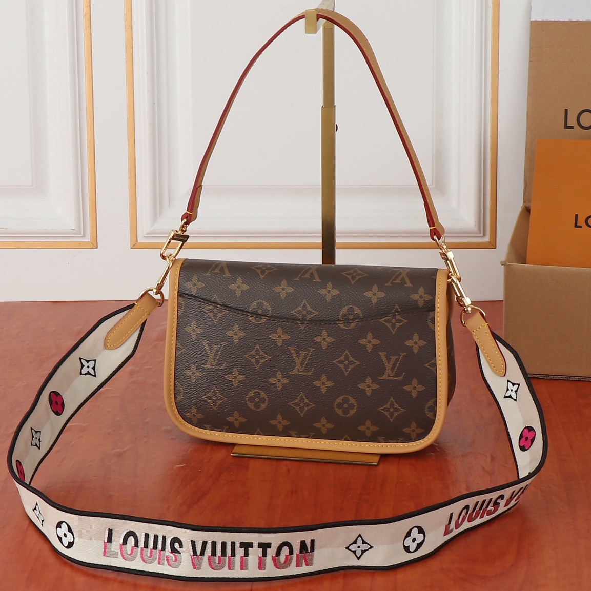 原版升级版 M45985 每个包内码唯一❤ Diane 手袋重塑 1990 年代的经典设计，为 Mono