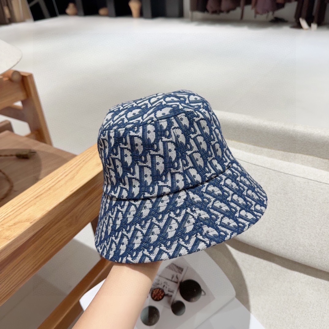 .. Dior (Dior) New original fisherman hat Exquisite and pure, with a very styli
