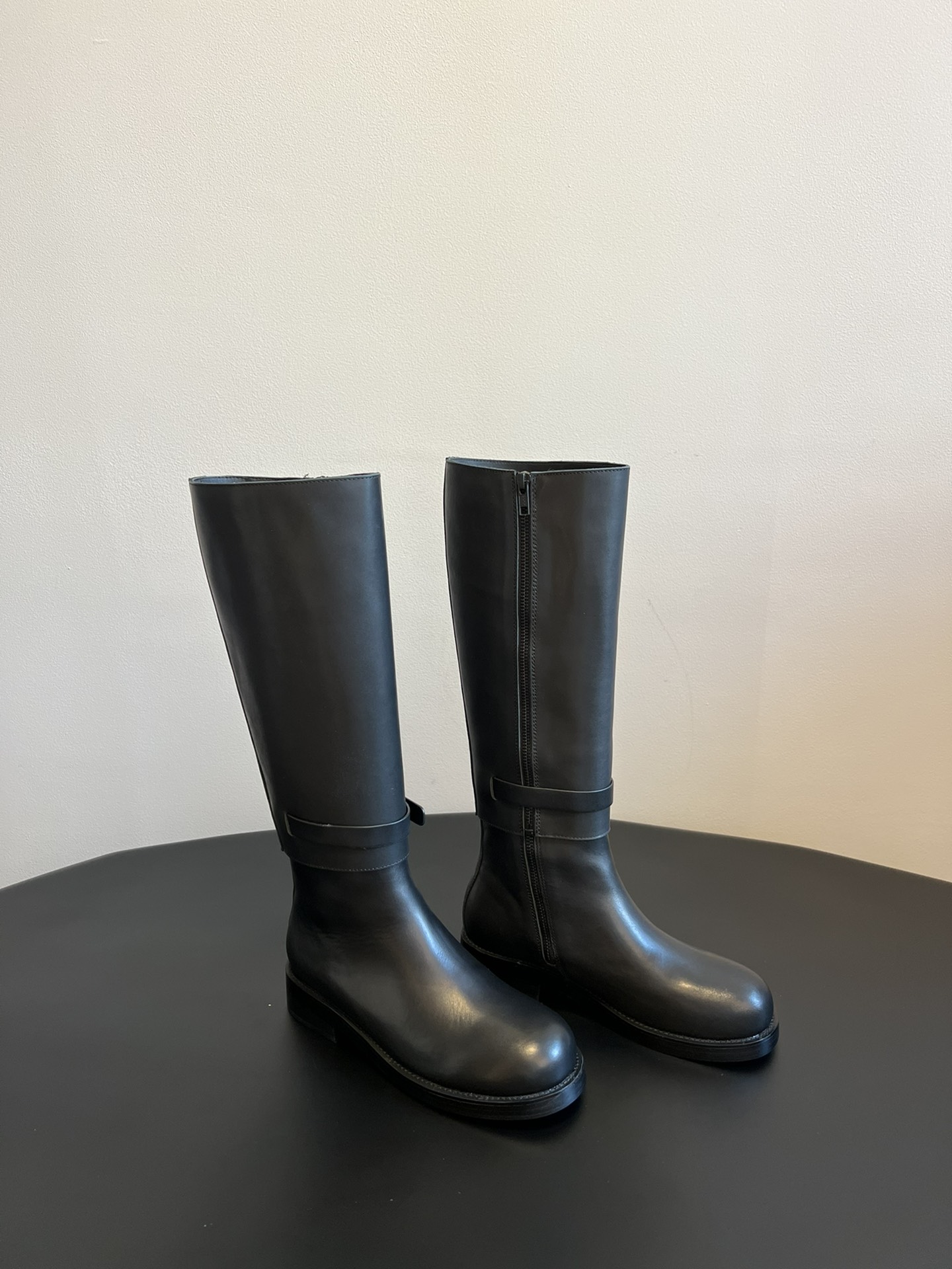 ANNDEMEULEMEESTE* 两穿可拆卸分解长靴长靴 短靴，一鞋2穿！太棒了！Ann的长靴基本是每
