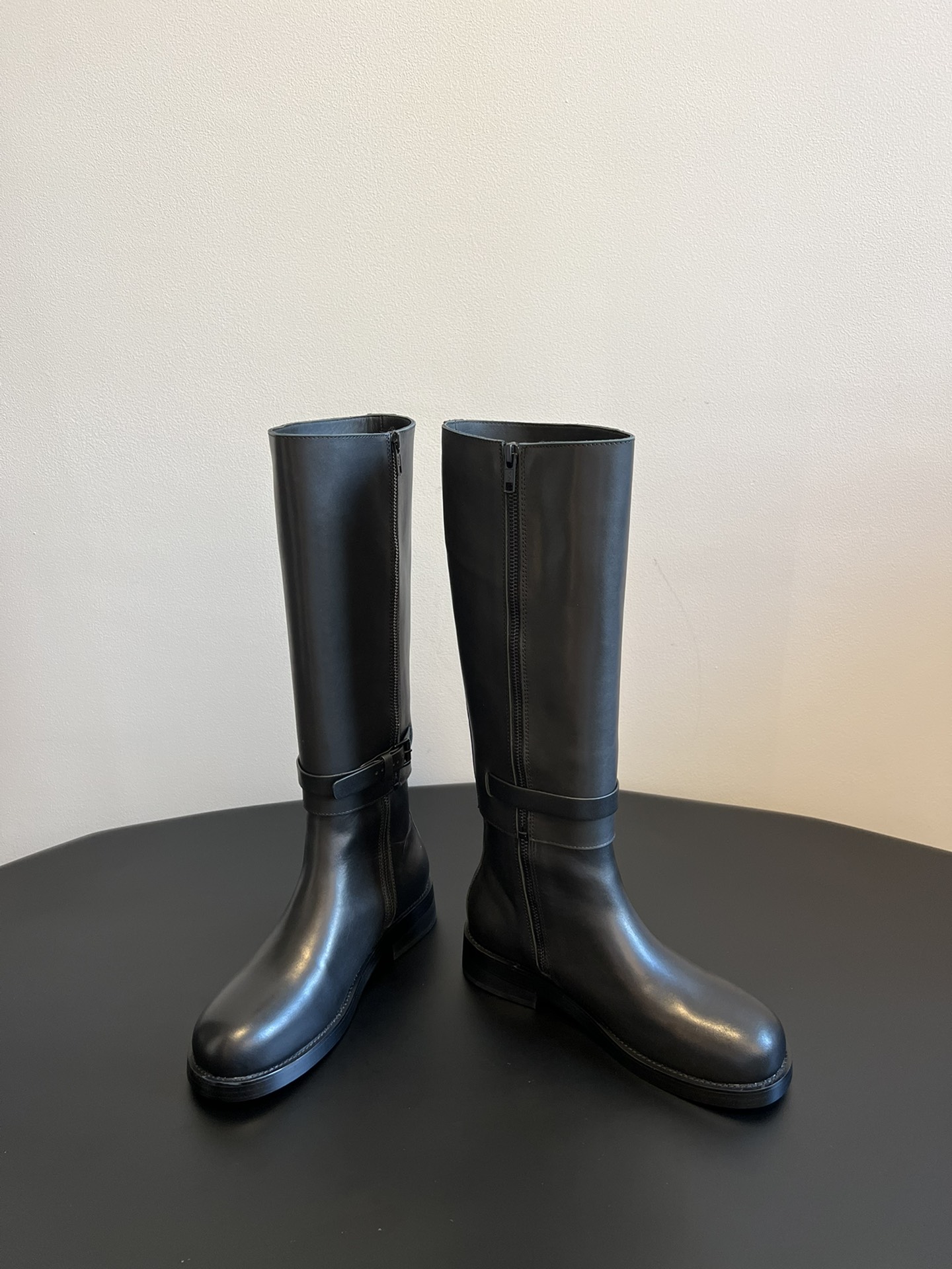 ANNDEMEULEMEESTE* 两穿可拆卸分解长靴长靴 短靴，一鞋2穿！太棒了！Ann的长靴基本是每