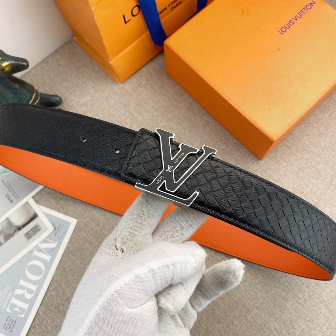 LV💕 特种皮腰带系列 ，原厂五金精品不锈钢扣，手感柔软舒适 宽3.8CM。