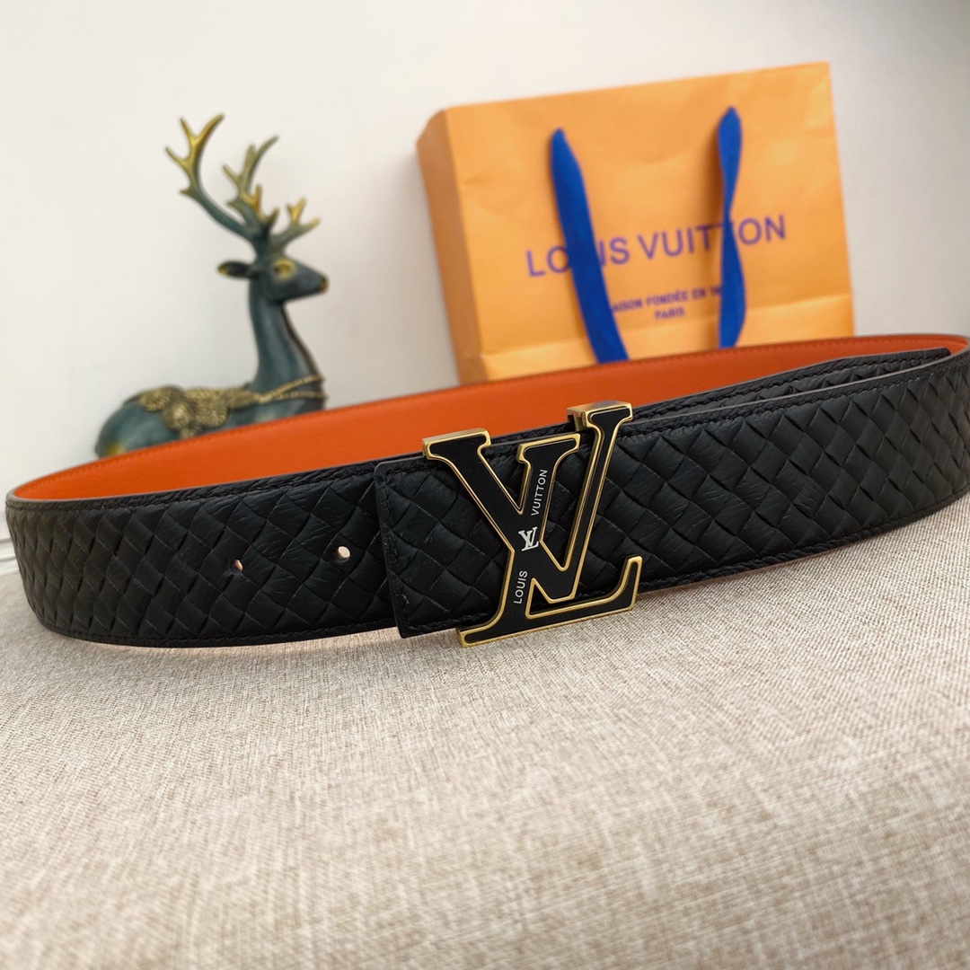 LV💕 特种皮腰带系列 ，原厂五金精品不锈钢扣，手感柔软舒适 宽3.8CM。