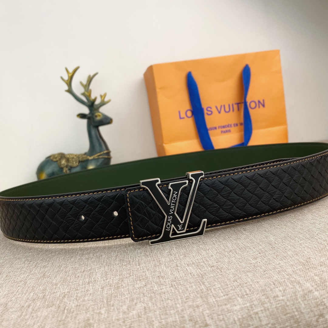 LV💕 特种皮腰带系列 ，原厂五金精品不锈钢扣，手感柔软舒适 宽3.8CM。