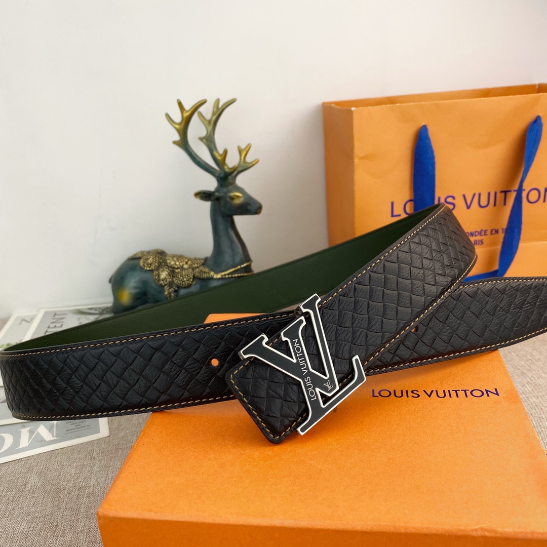 LV💕 特种皮腰带系列 ，原厂五金精品不锈钢扣，手感柔软舒适 宽3.8CM。