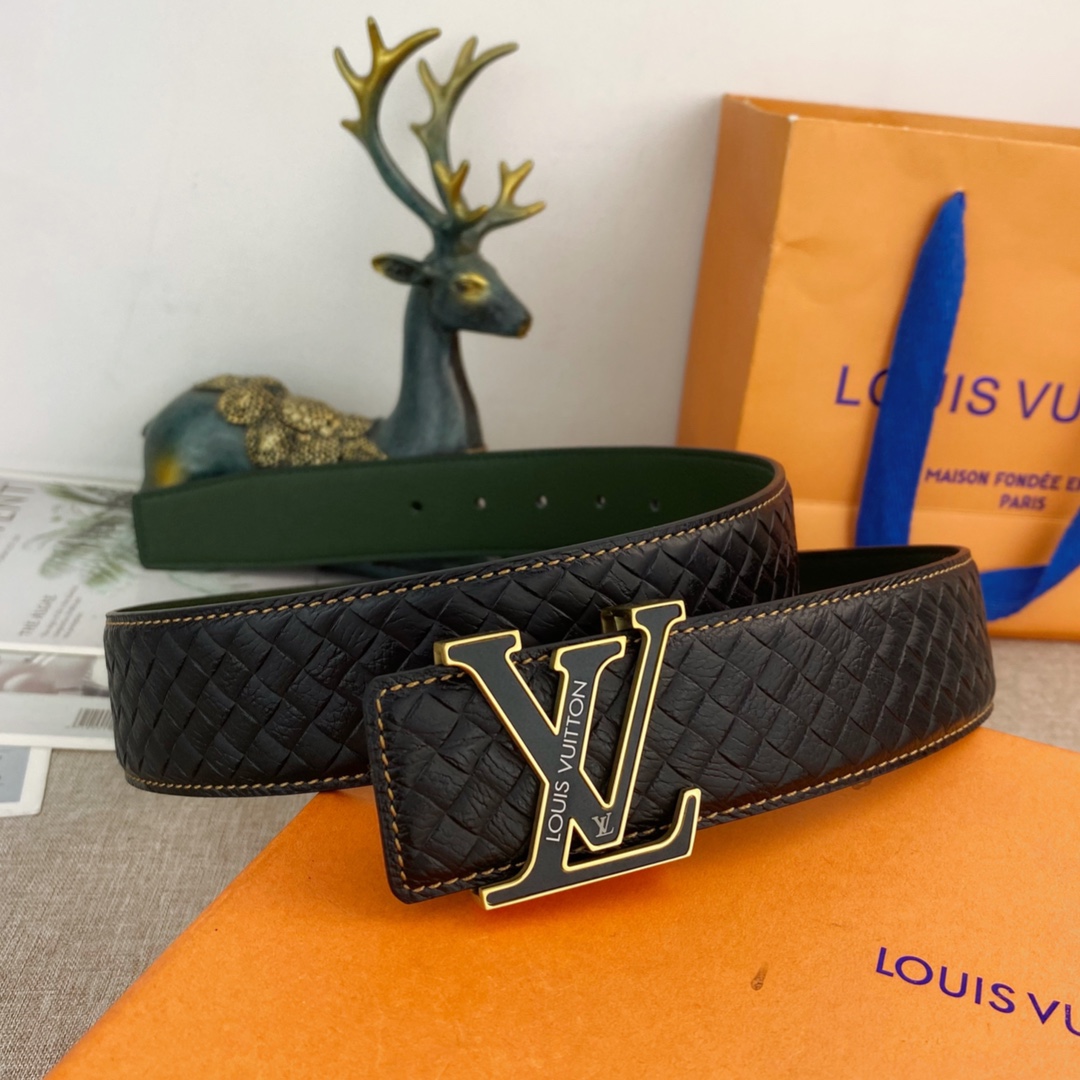 LV💕 特种皮腰带系列 ，原厂五金精品不锈钢扣，手感柔软舒适 宽3.8CM。