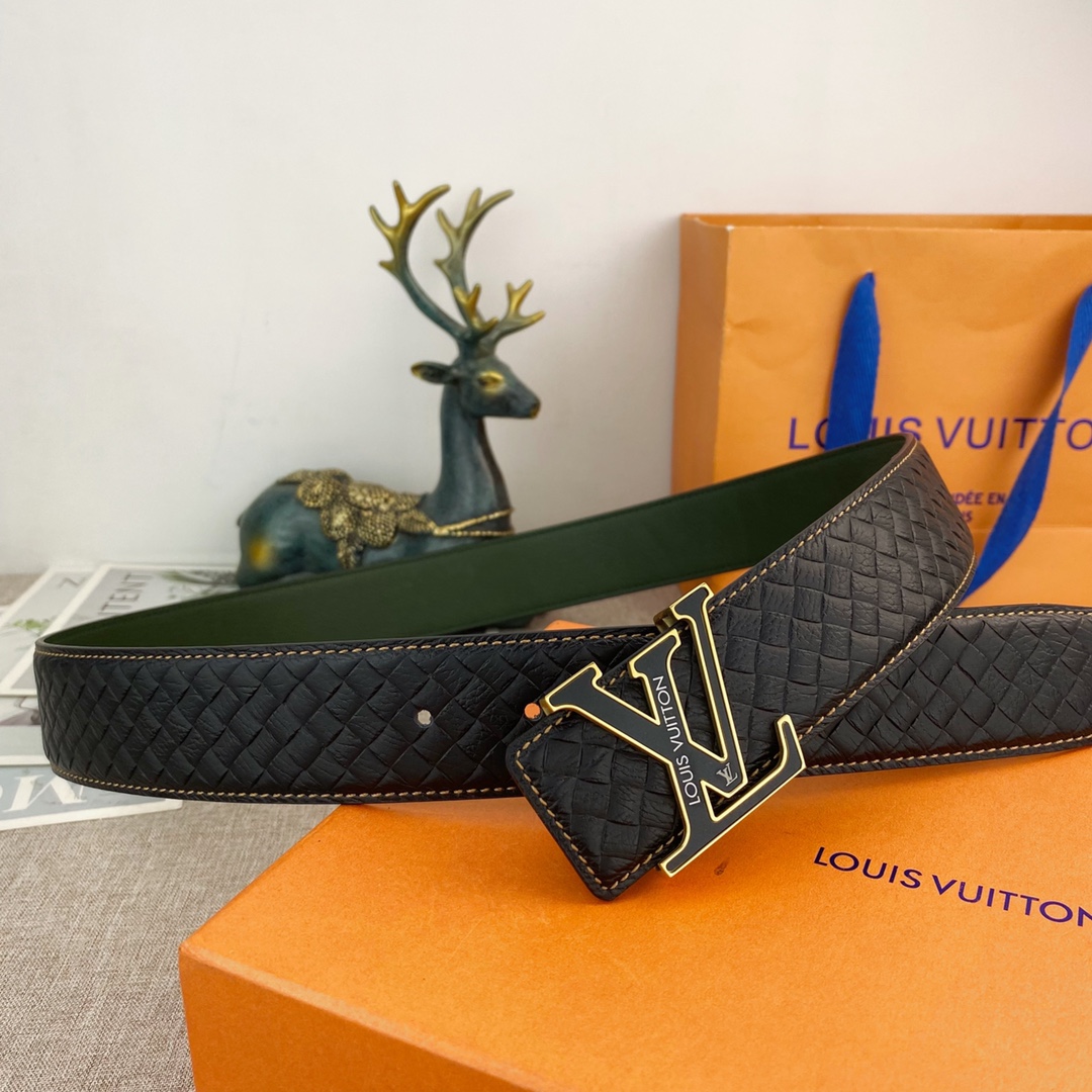 LV💕 特种皮腰带系列 ，原厂五金精品不锈钢扣，手感柔软舒适 宽3.8CM。