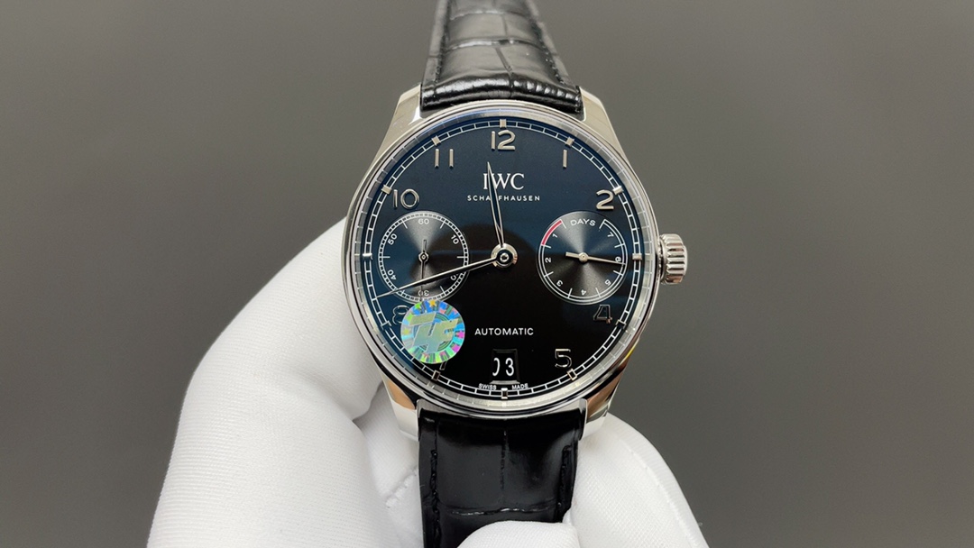 Fake bon marché meilleur en ligne
 IWC Montre Noir Blanc Mechanical Movement