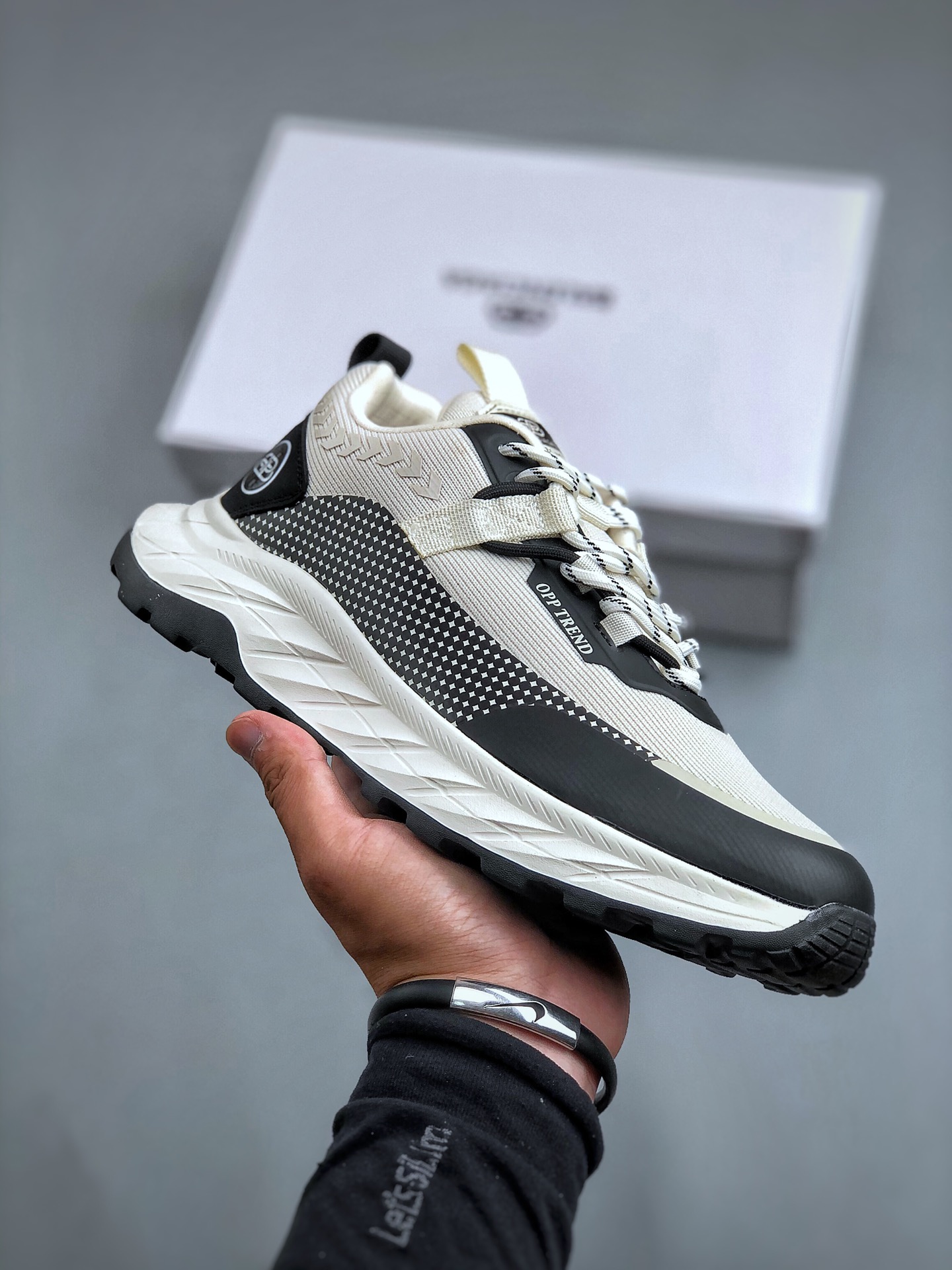 23巴黎世家BALENCIAGA Sneaker运动休闲鞋系列低帮潮流风百搭休闲运动鞋