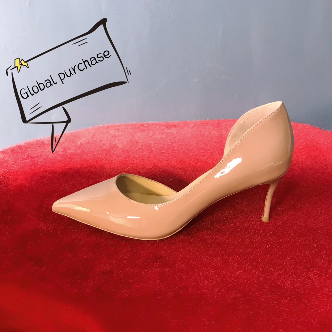 NO:100270,High-end customization classic series H7Cm, size 34-42. Customized models are not refundable or exchanged. 9038-007 Naked Sexy Leather Standard European code Reference: 9038-007 Color:nude Material:patent Lining:goat leather Heel height:7Cm Sole:leather sole Size:EUR34-42 (US 4-11):,,christian louboutin19860909高端订制 精典款系列 H7Cm,尺码34-42码.订制款不退不换.9038-007裸柒皮 标准欧码 Reference:9038-007 Color:nude Material:patent Lining:goat leather Heel heigh:7Cm Sole:leather sole Size:EUR34－42（US 4一11) :,,christian louboutin,Women's Shoes