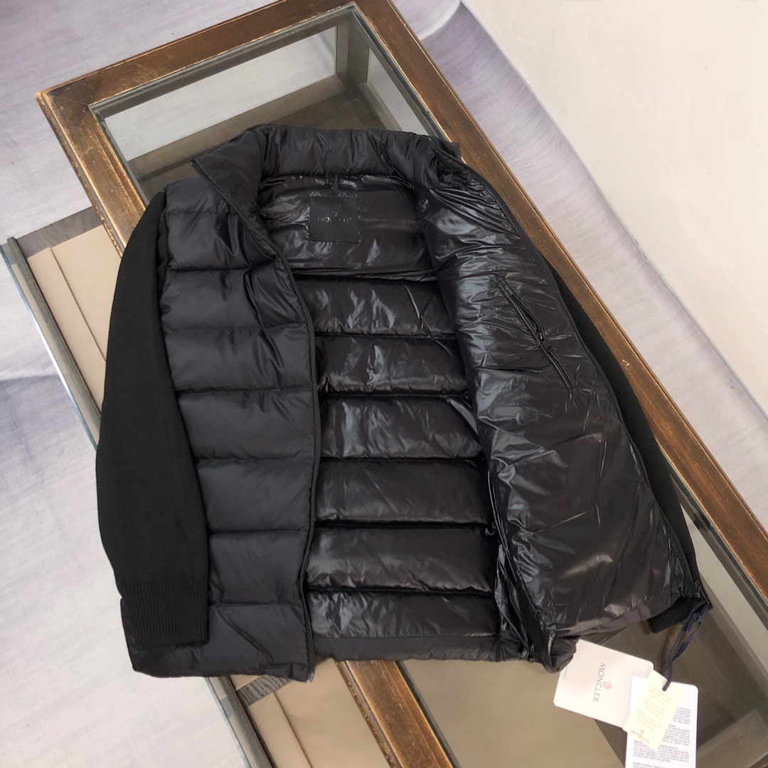 Moncler/蒙口2024秋冬最新男装高领绗缝羽绒针织拼接镇店牛货论版型设计以及用料都属于巅峰之作的蒙