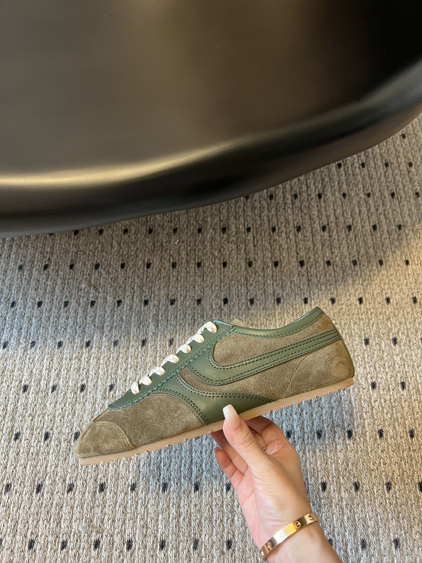 代购级小众 Dries Van Noten·DVN 复古德训鞋
dvn的德训鞋也太美了吧 drie