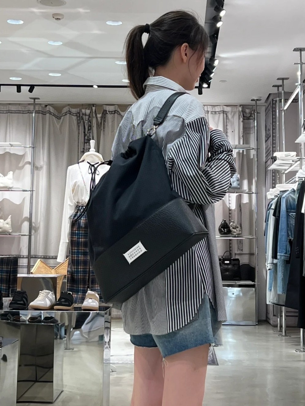 Jacquemus Product _dlDqfLif5KxipzPRbUYkF_baUSot6ZJZnKxlffA