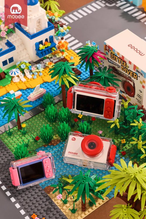 Mobee Little Diver Waterproof Digital Camera for Kids with Filters & Stickers 1 Mobee Little Diver Waterproof Digital Camera for Kids with Filters & Stickers