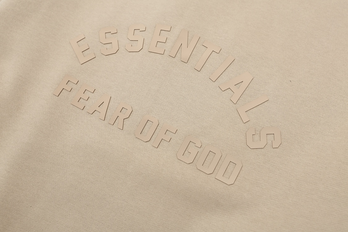 FOG FEAR OF GOD Essentials Season 8 Vest with Script Design and Dark Color Palette - 图片 8