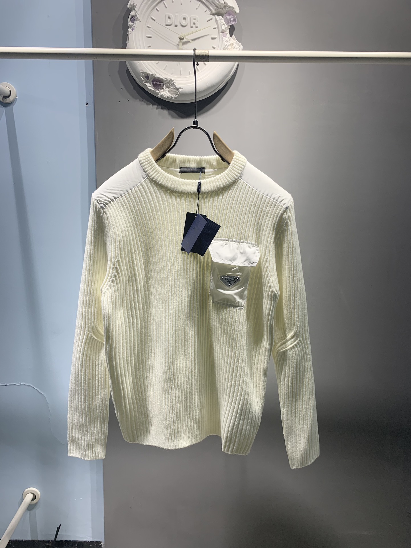 Prada Vêtements Sweatshirts épissure Cachemire Laine Collection automne – hiver