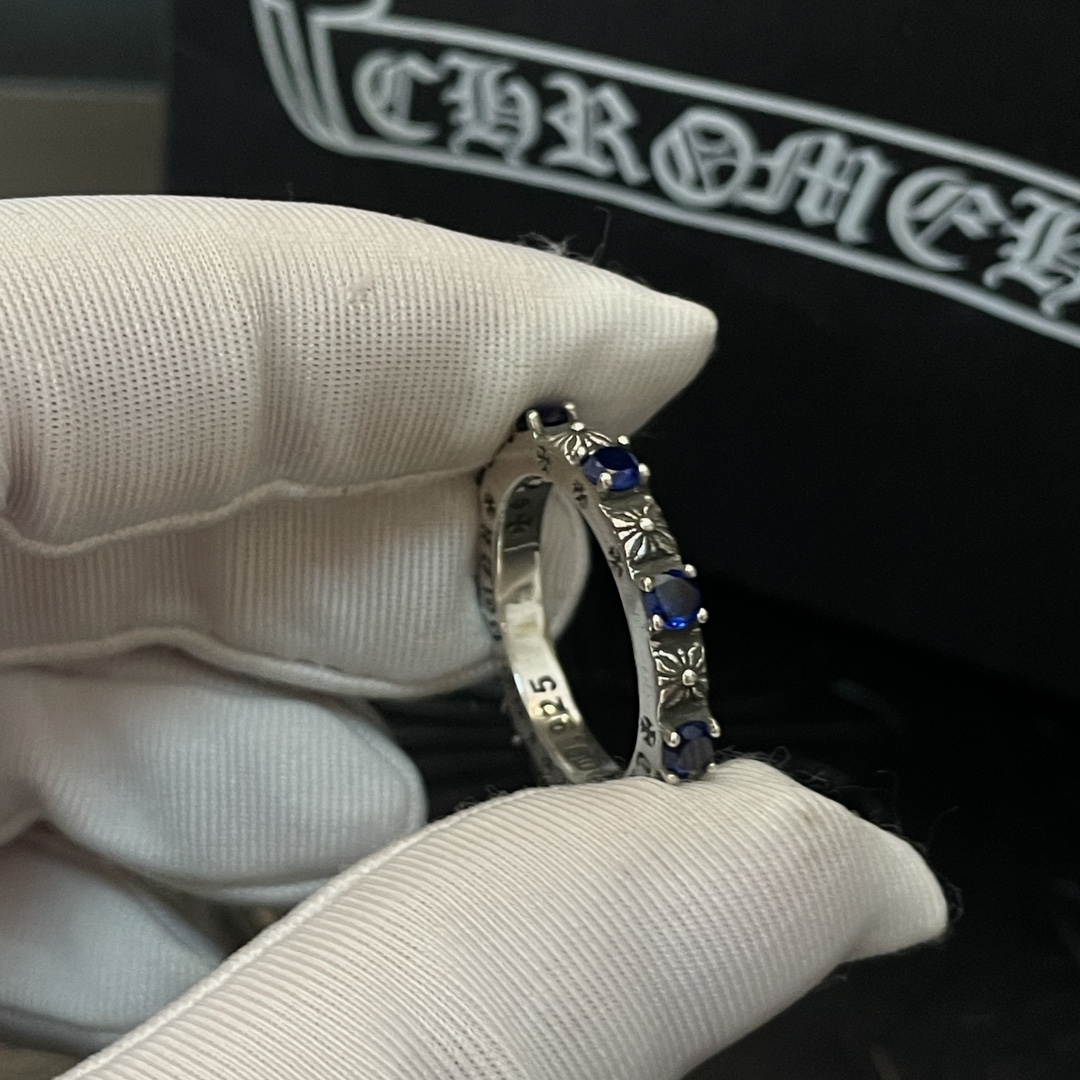 Chrome Hearts Classic Blue Diamond Cross Ring - Exquisite Design