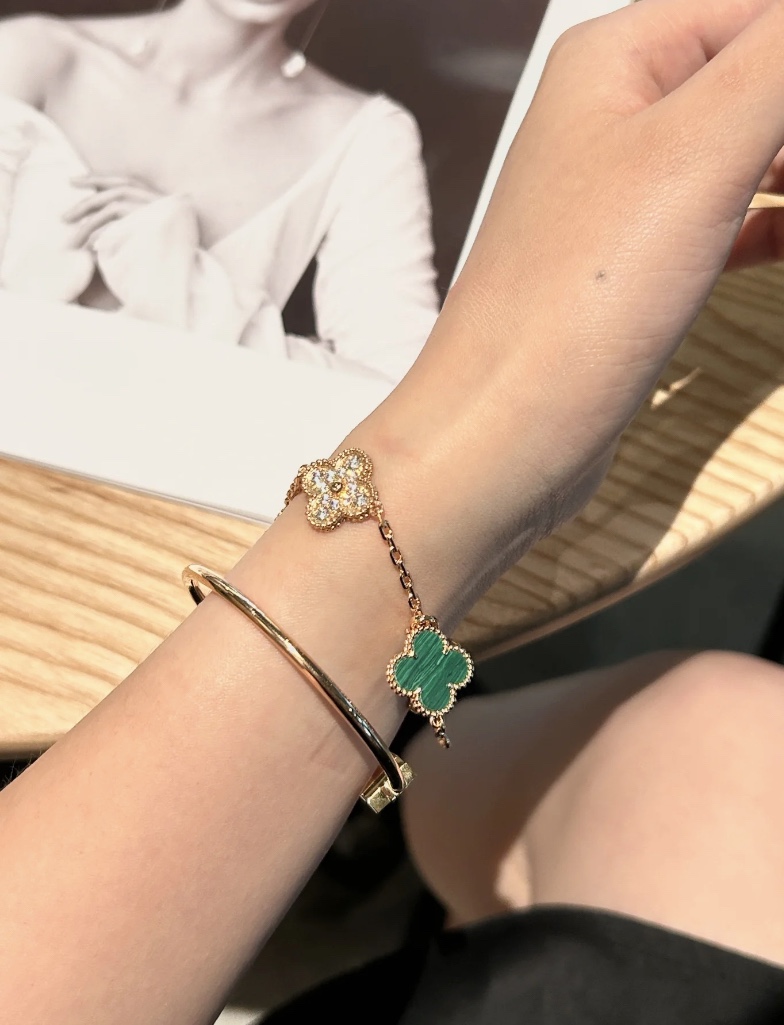 Van Cleef & Arpels 高版本vca孔雀石玫瑰金色系列