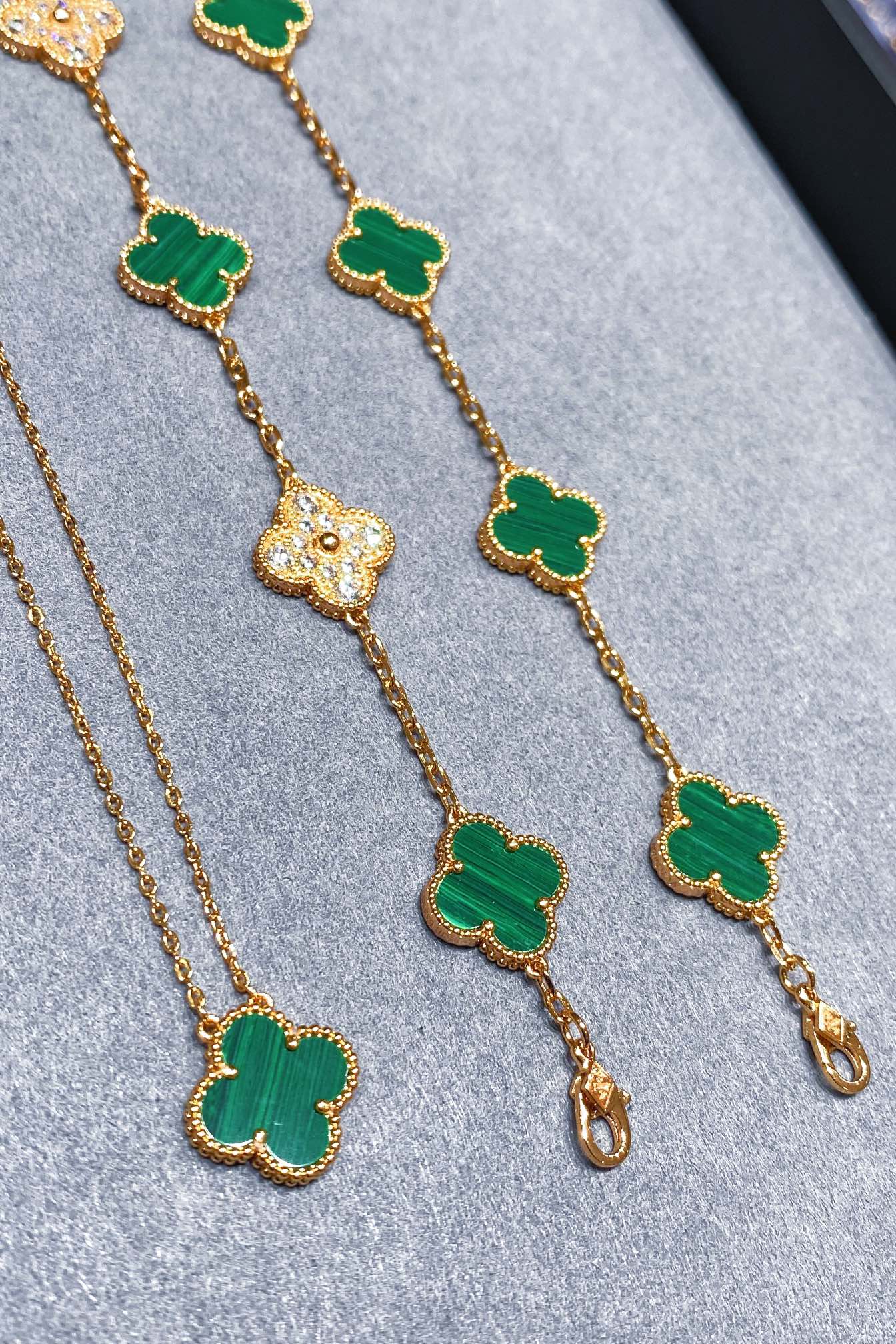 Van Cleef & Arpels 高版本vca孔雀石玫瑰金色系列