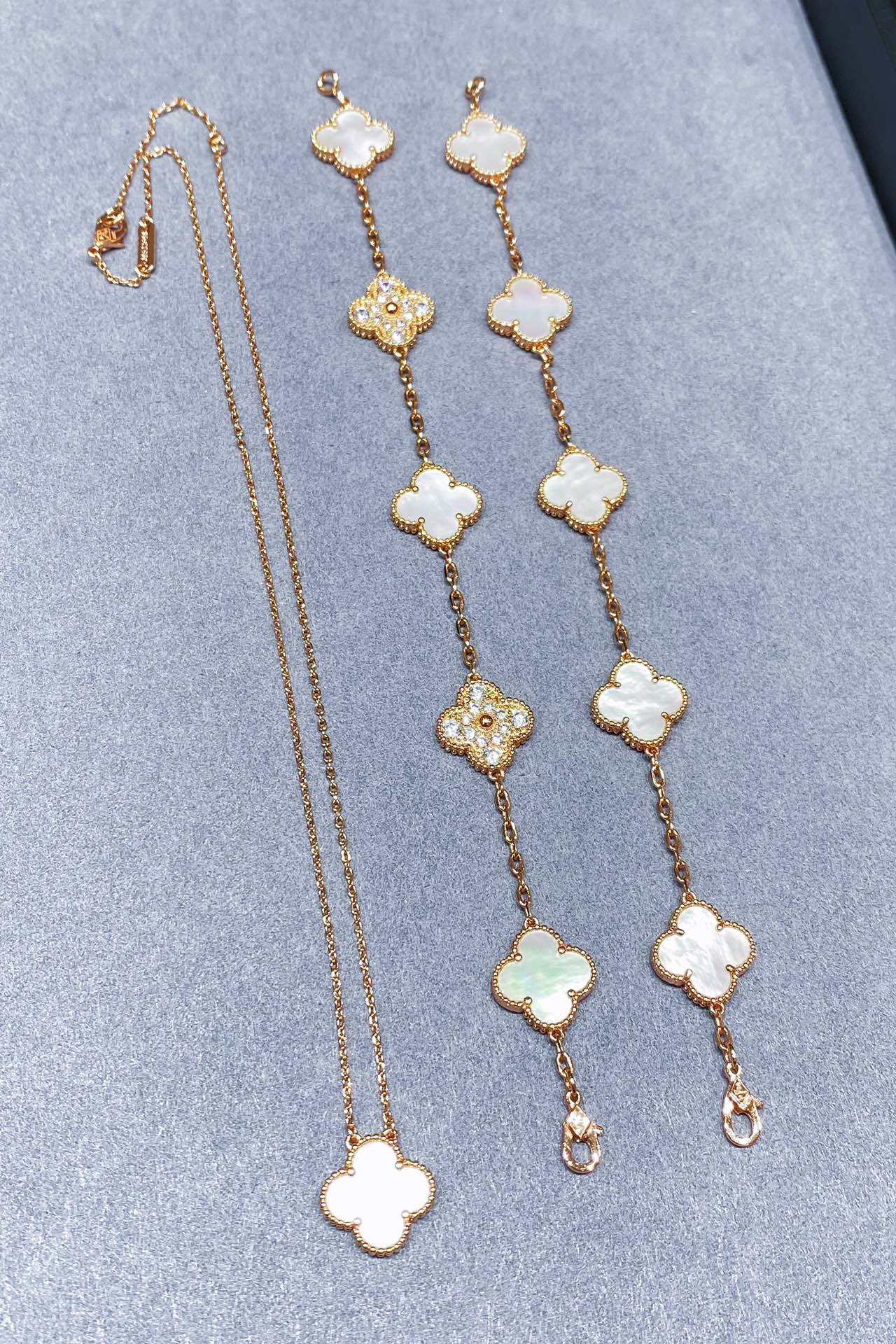 Van Cleef & Arpels 高版本vca白贝玫瑰金色系列