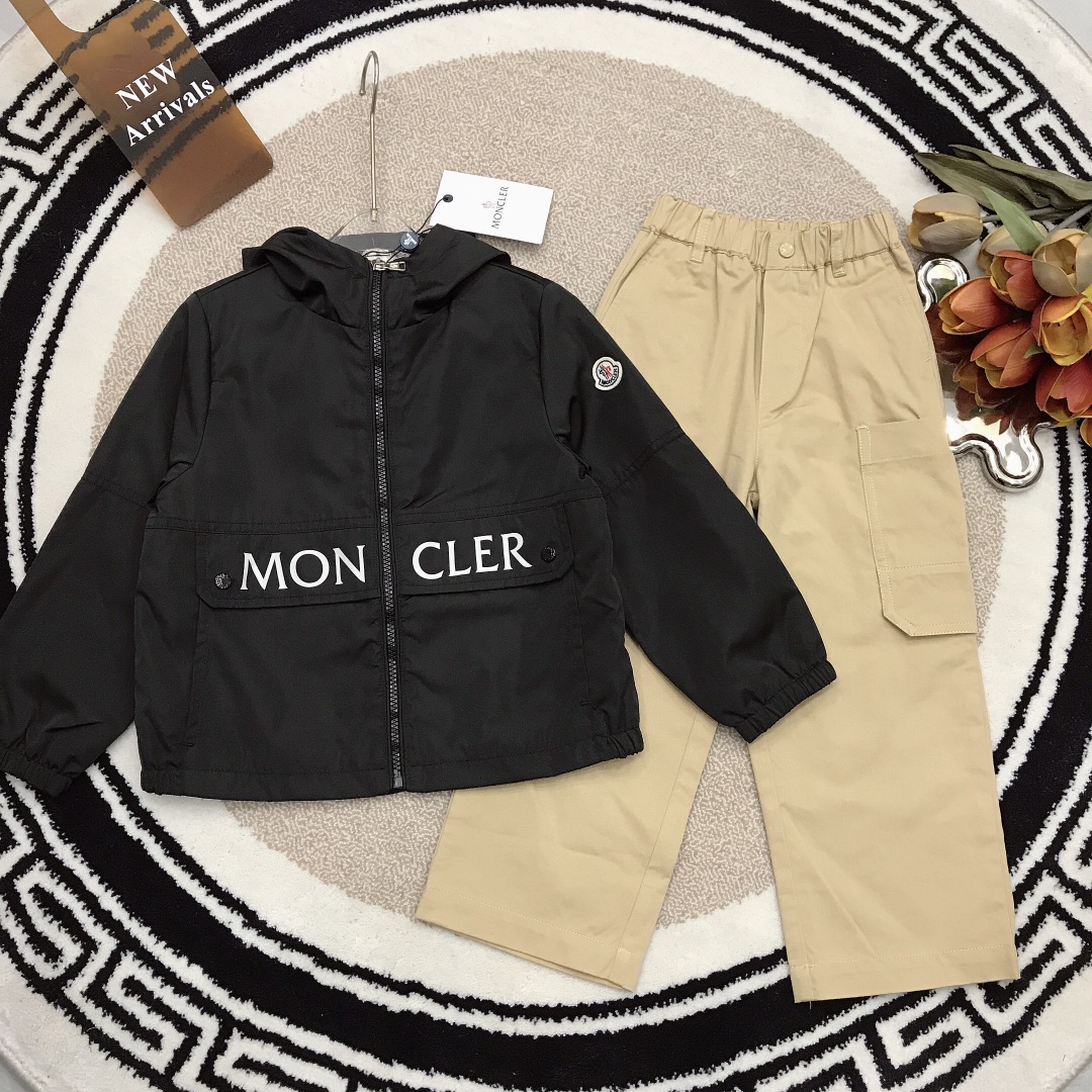 Moncler Vêtements Manteaux & Blousons Culottes & Pantalons Coupe-Vent Imprimé Série automne Top à capuche