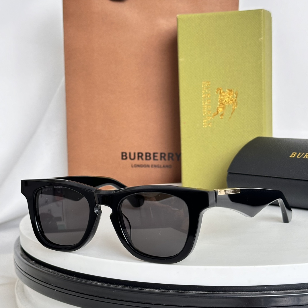 ️BURBERR*MODELEB4426USIZE50口21-145