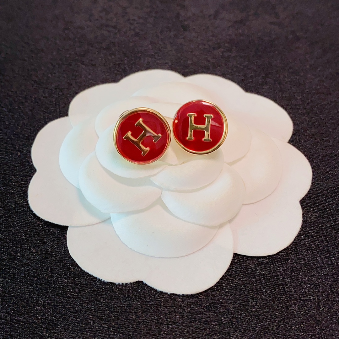 Hermès luxury earrings 4