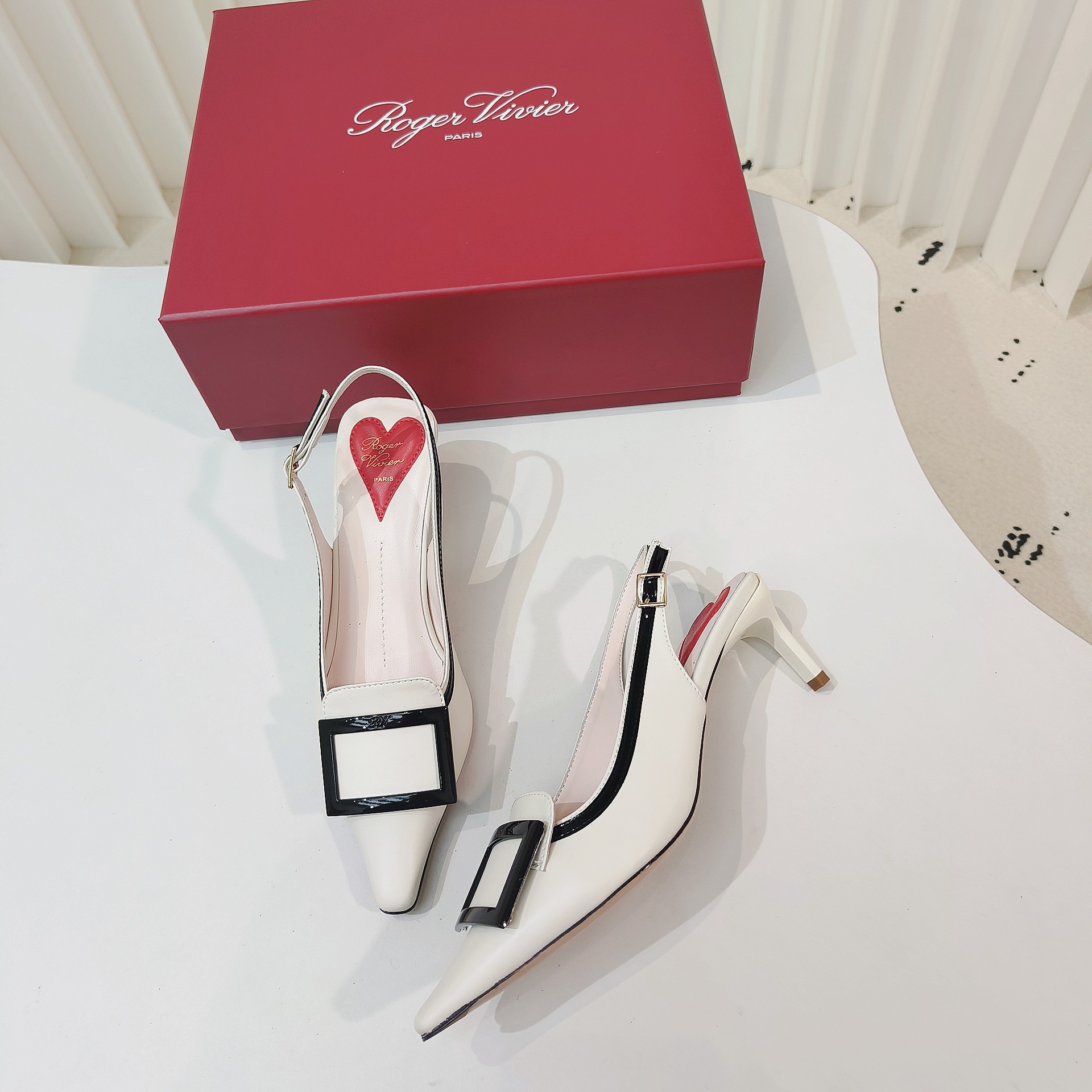 罗杰·维维亚 Roger Vivier 经典高奢皮鞋鞋履高跟鞋 #BDA766CF 3