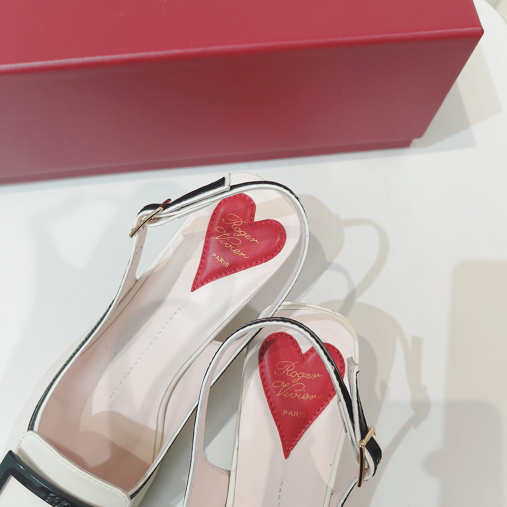 罗杰·维维亚 Roger Vivier 经典高奢皮鞋鞋履高跟鞋 #BDA766CF 8