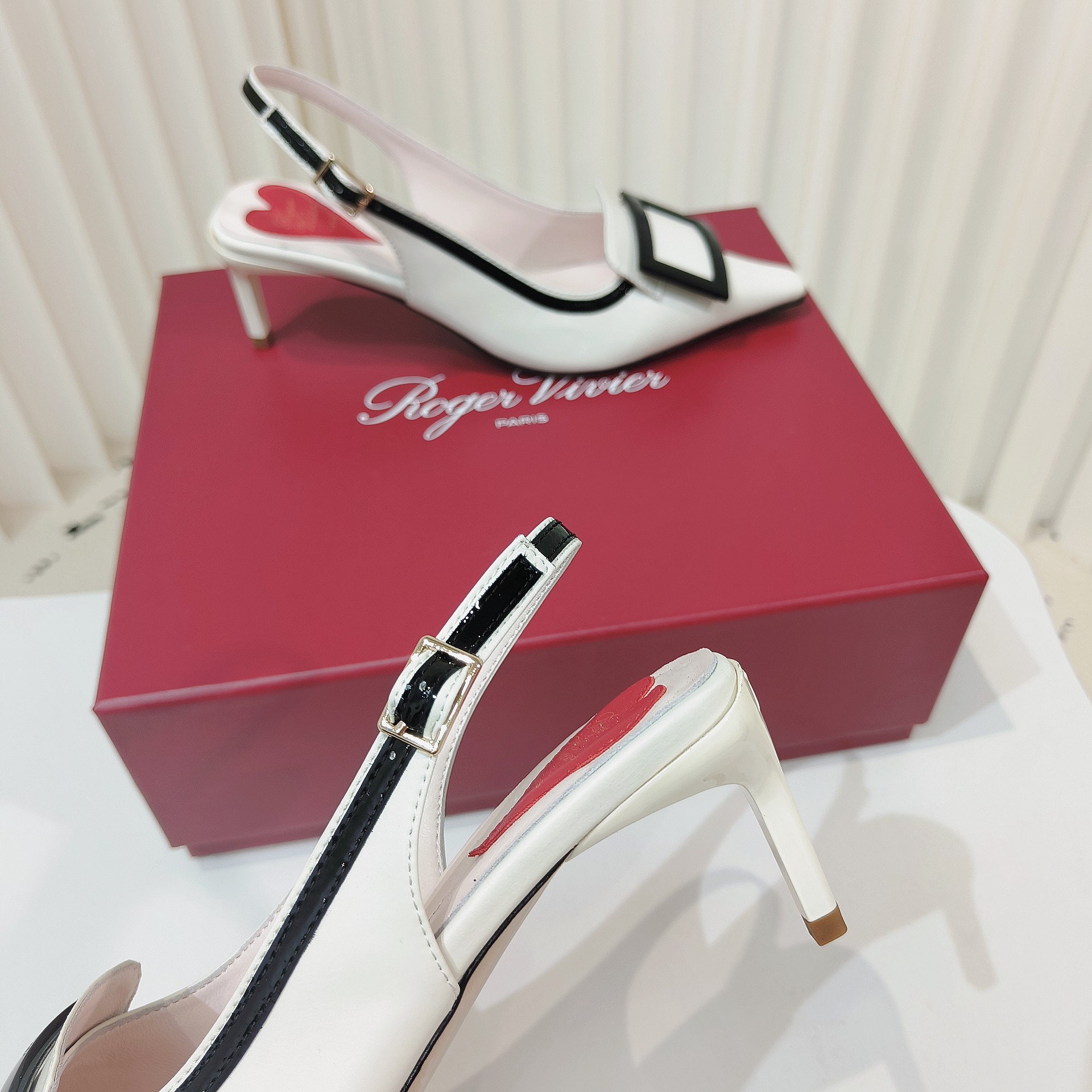 罗杰·维维亚 Roger Vivier 经典高奢皮鞋鞋履高跟鞋 #BDA766CF 9